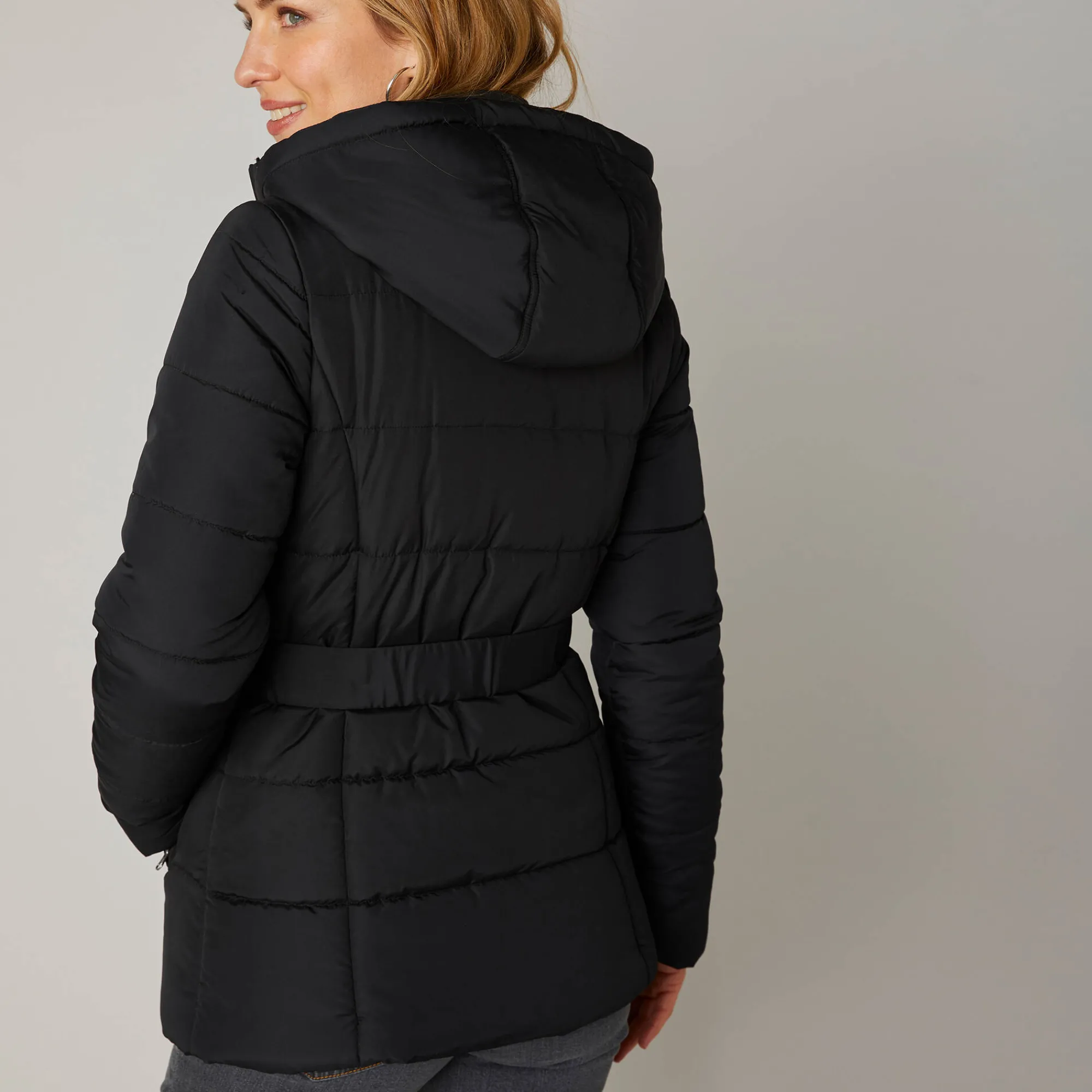 Parka En Donsjas<Colors&Co Korte gewatteerde jas met ceintuur zwart