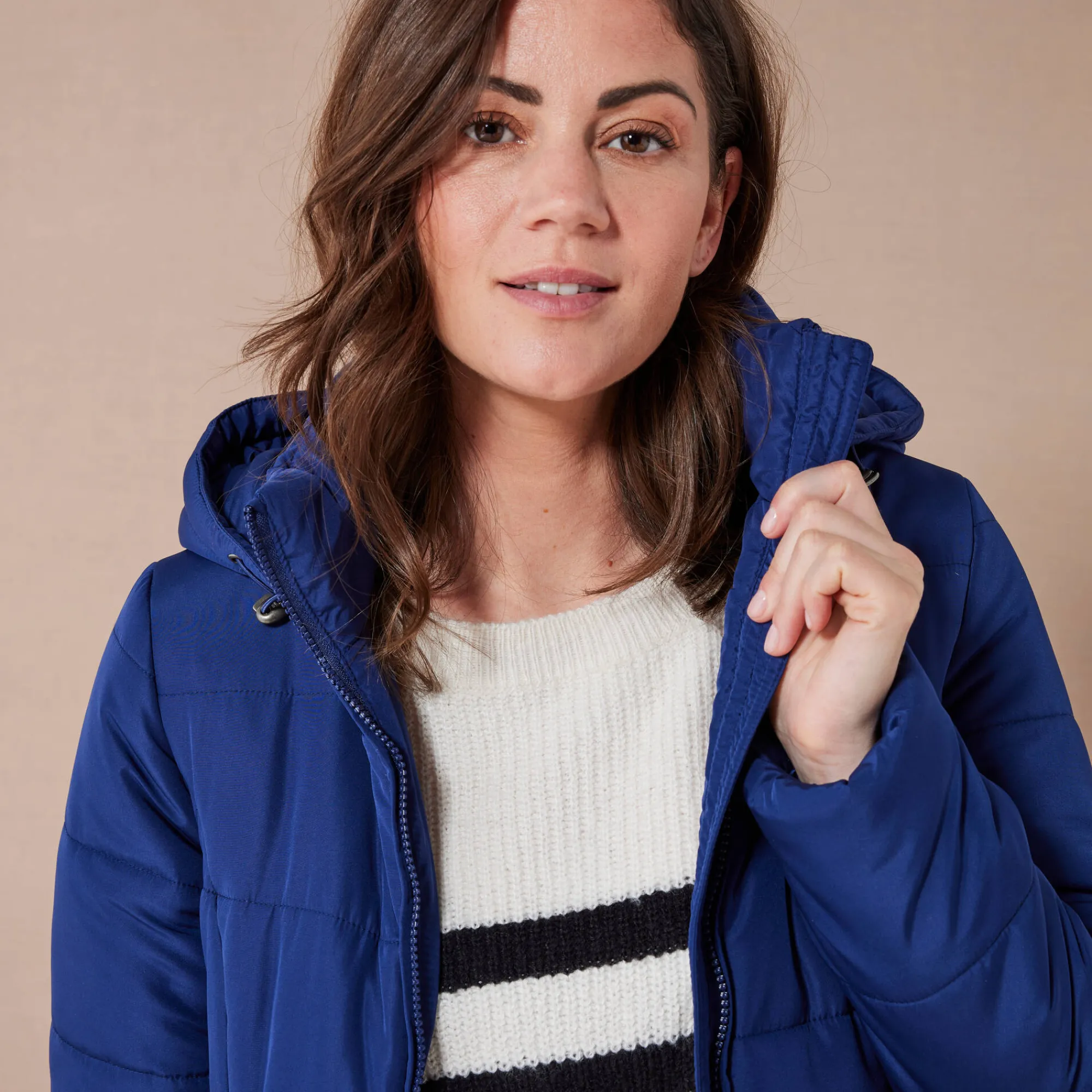 Parka En Donsjas<Colors&Co Korte gewatteerde jas met ceintuur inktblauw
