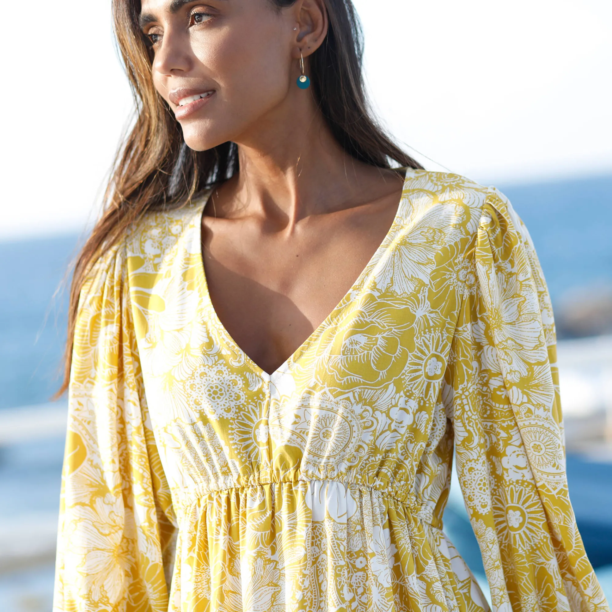 Jurk<Blancheporte Korte jurk met bloemenprint, viscose ecru / kerrie