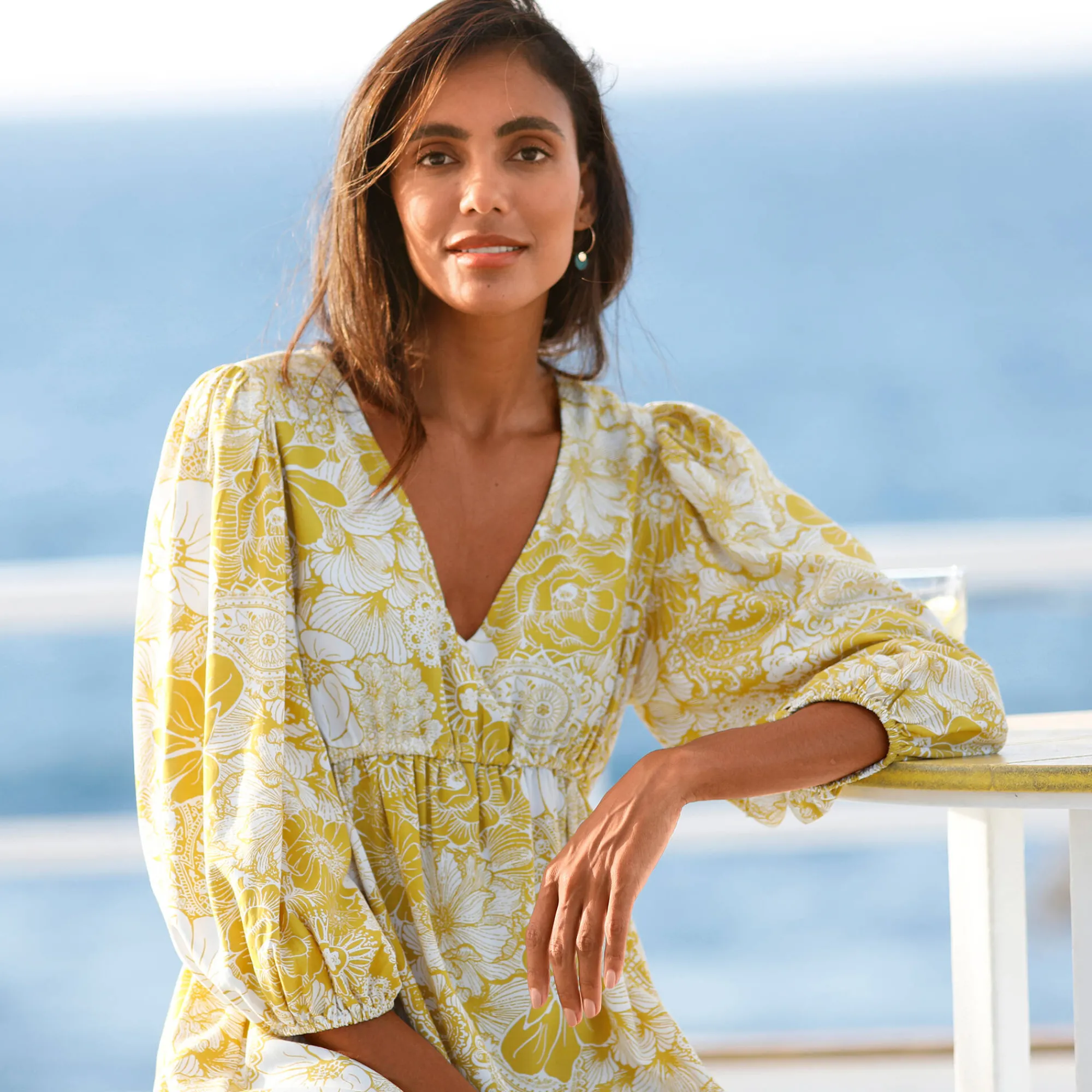 Jurk<Blancheporte Korte jurk met bloemenprint, viscose ecru / kerrie