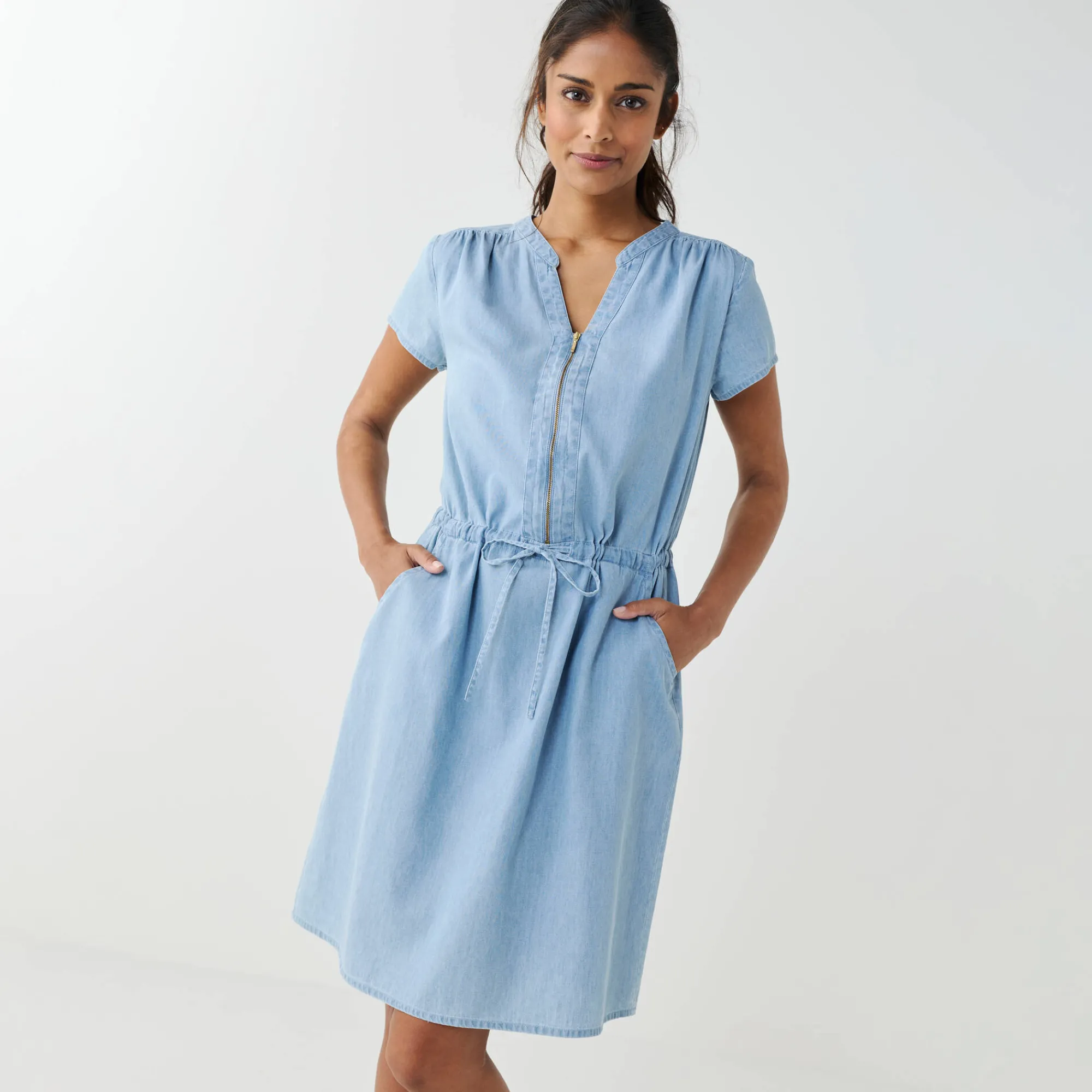 Jurk<Blancheporte Korte jurk met ritskraag, licht denim bleached