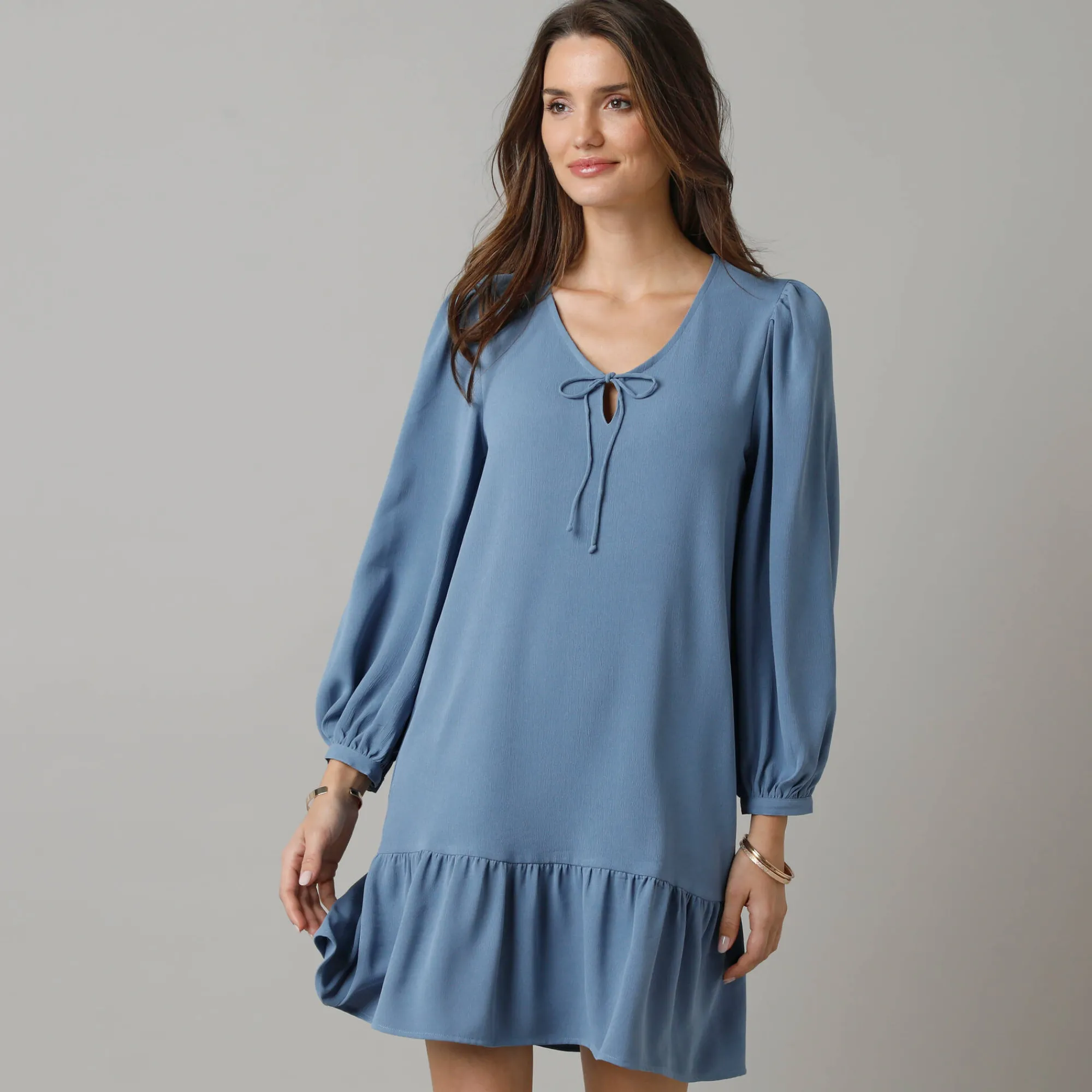 Jurk<Lora Zellini Korte jurk met strook en striklintjes, crêpe blauw
