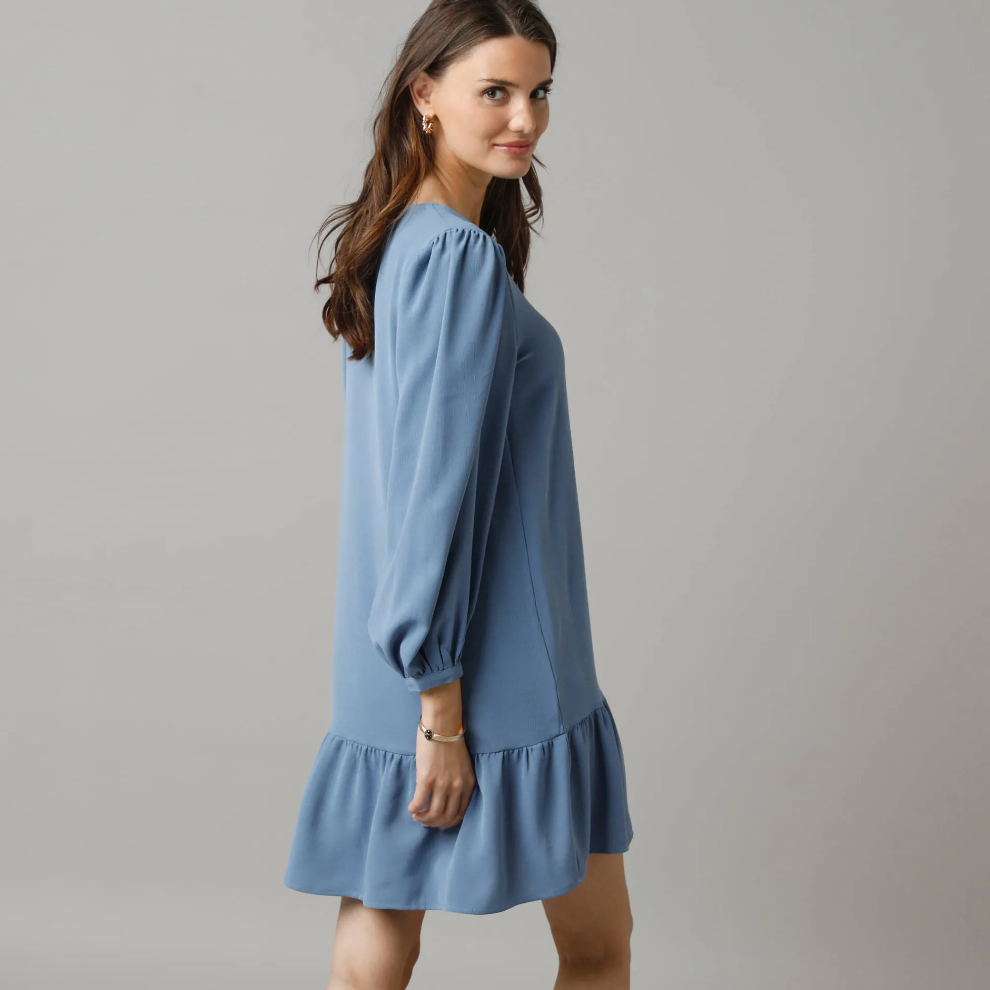 Jurk<Lora Zellini Korte jurk met strook en striklintjes, crêpe blauw