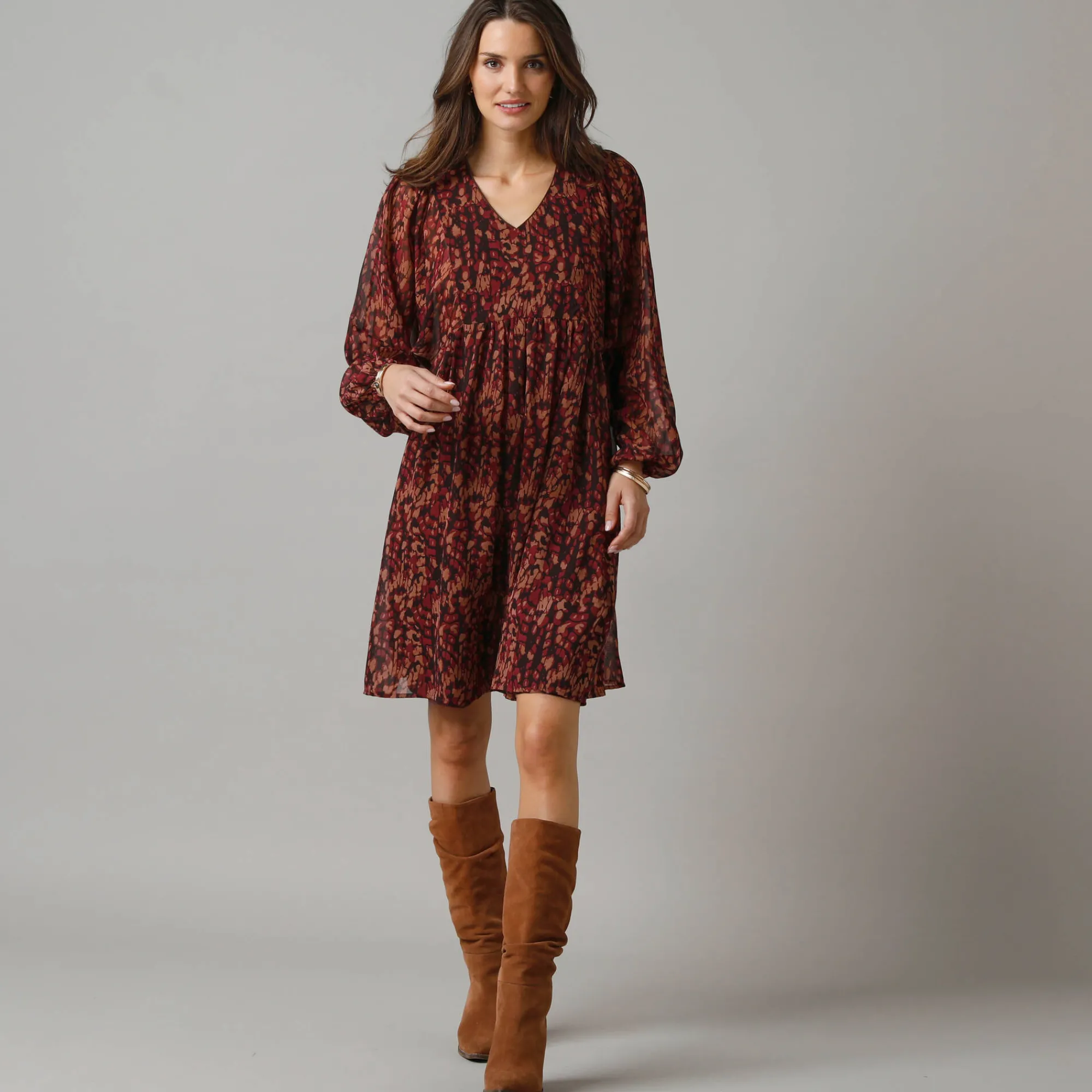 Feestoutfits Dames|Jurk<Lora Zellini Korte jurk met wijde mouwen, bedrukte voile bordeaux
