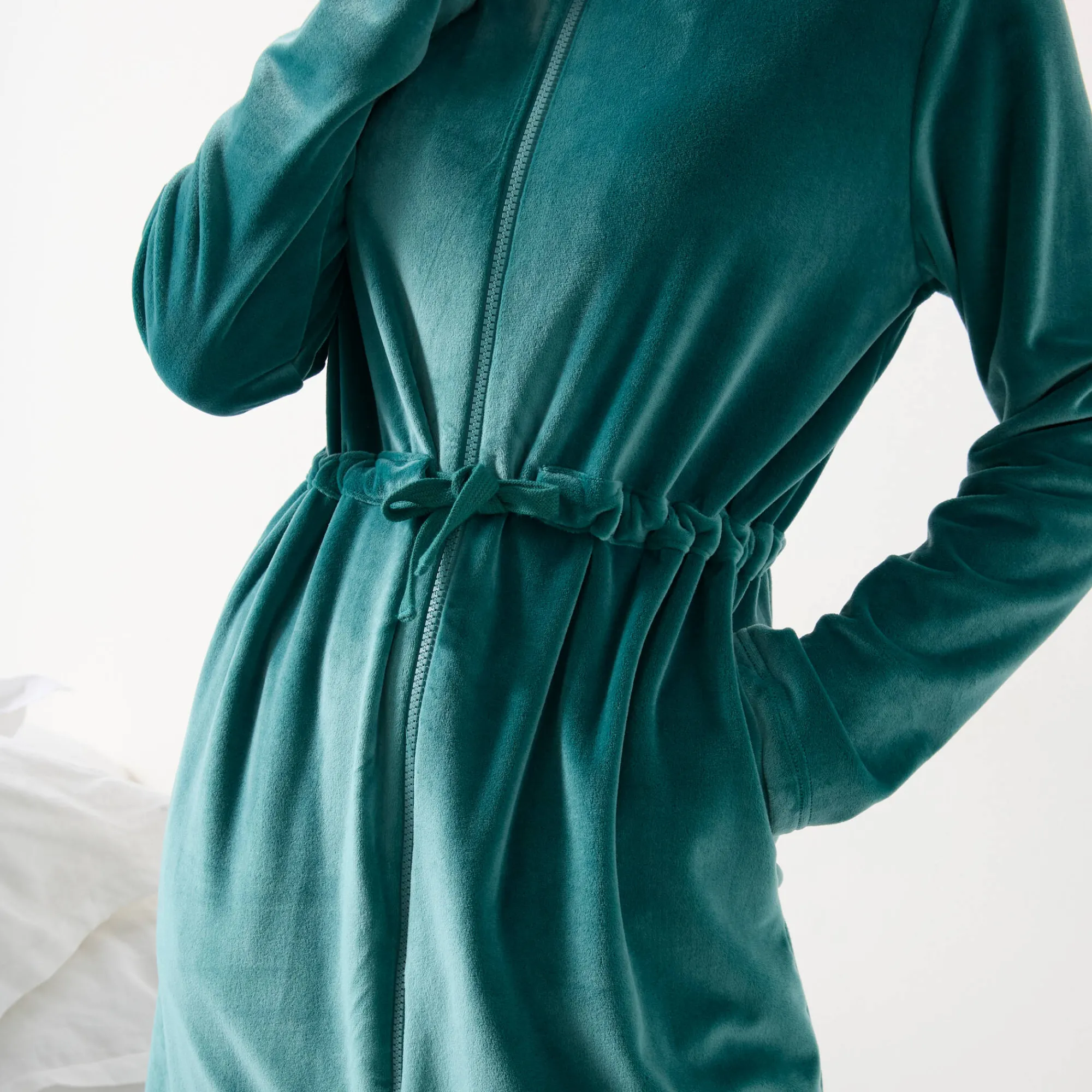 Peignoir En Kamerjas<Blancheporte Korte kamerjas in velours met ritssluiting celadon