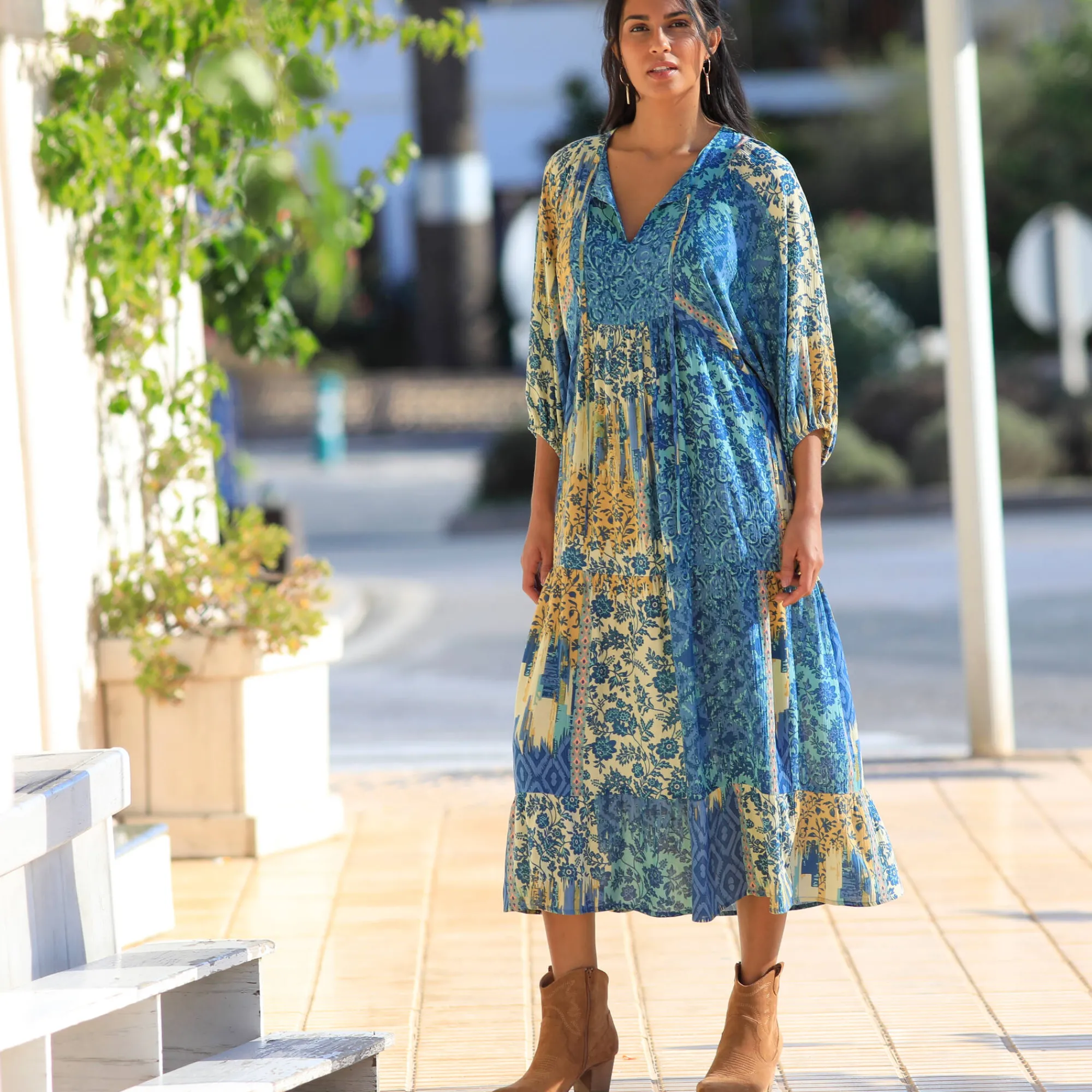 Jurk<Blancheporte Lange bedrukte jurk, crepon blauw / aqua