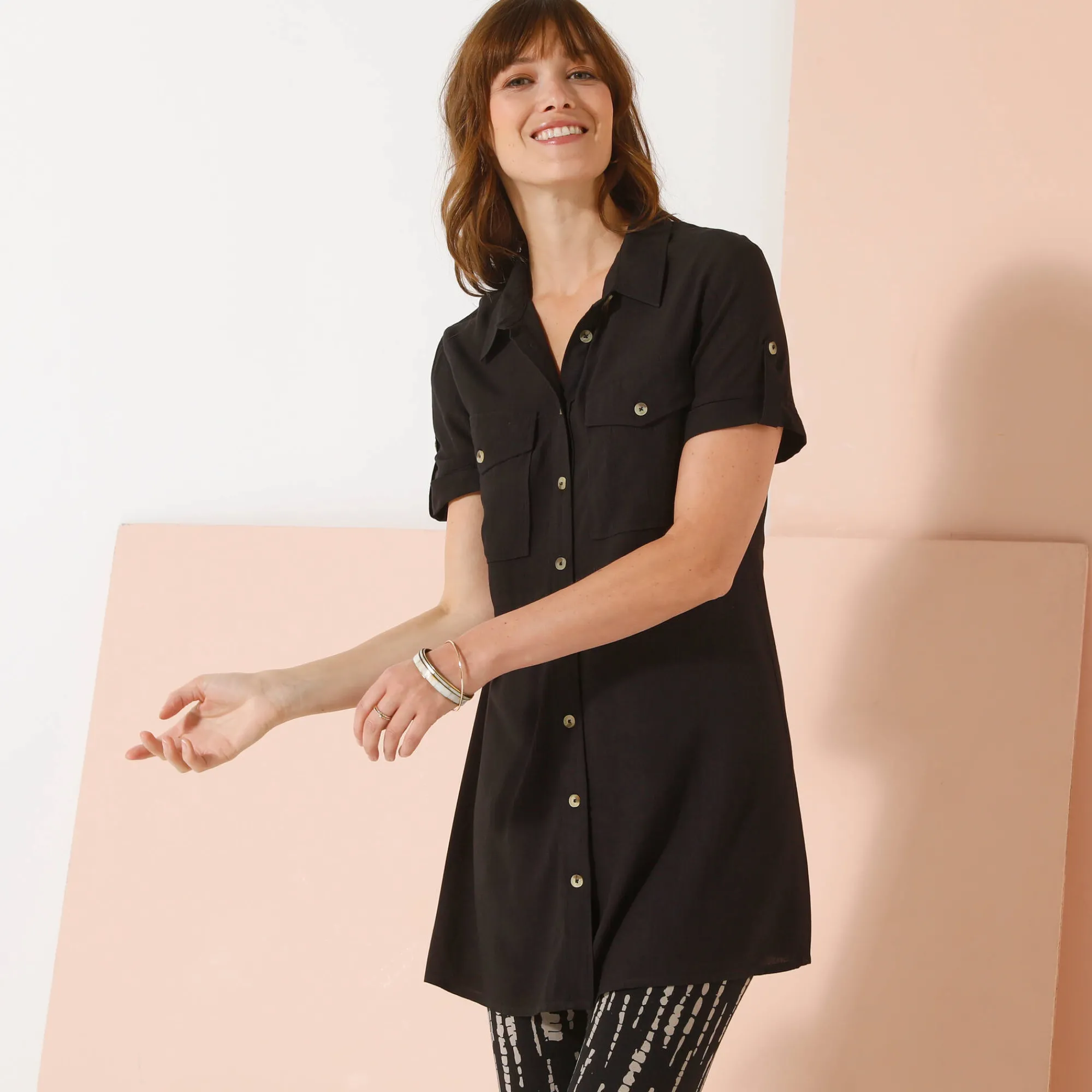 Bloes En Tuniek<Blancheporte Lange, effen tuniek in bloesmodel met zakken, korte mouwen marine
