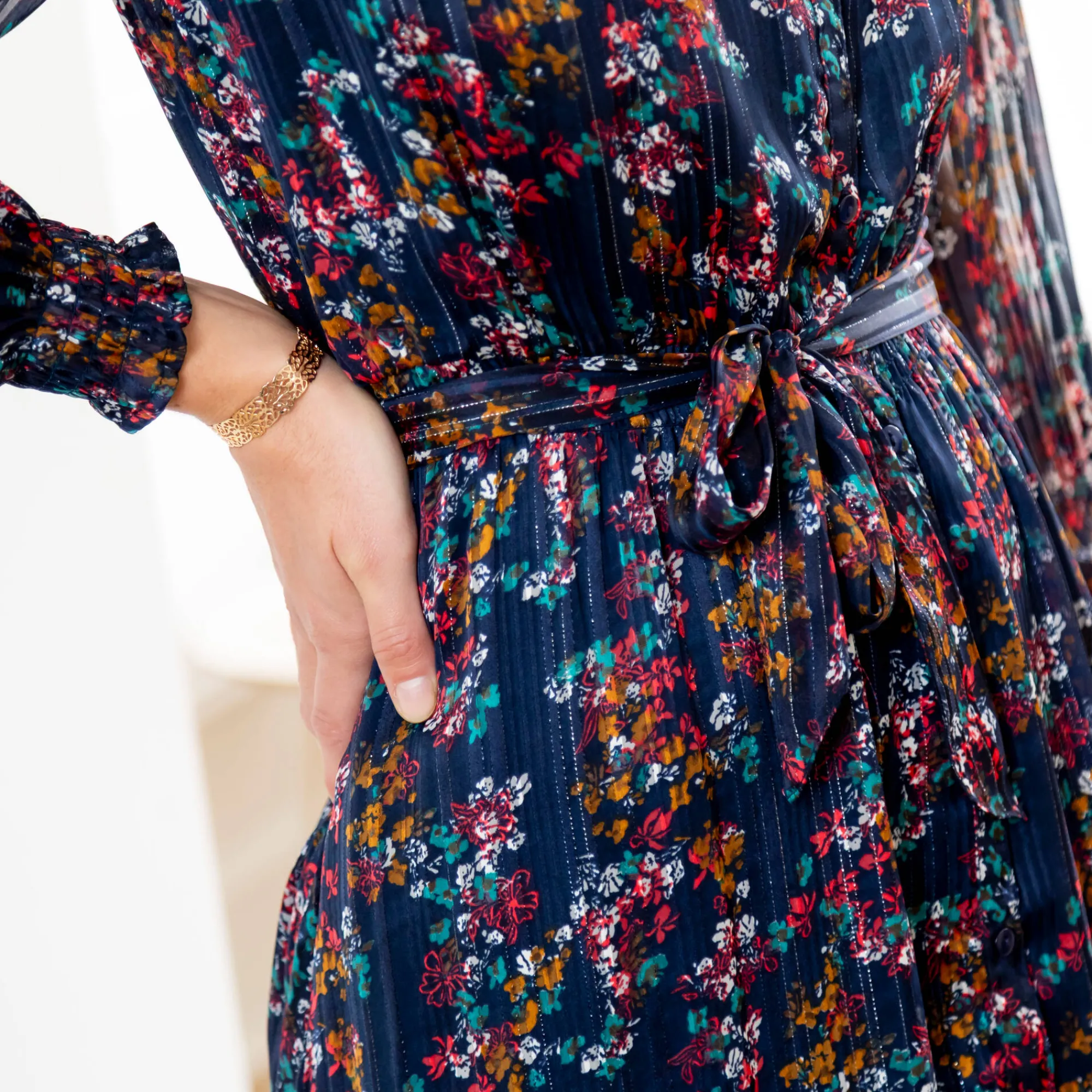 Jurk<Blancheporte Lange hemdjurk in jacquardvoile met bloemenprint marine / karamel
