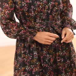 Feestoutfits Dames|Jurk<Blancheporte Lange hemdjurk in jacquardvoile met bloemenprint zwart / violine