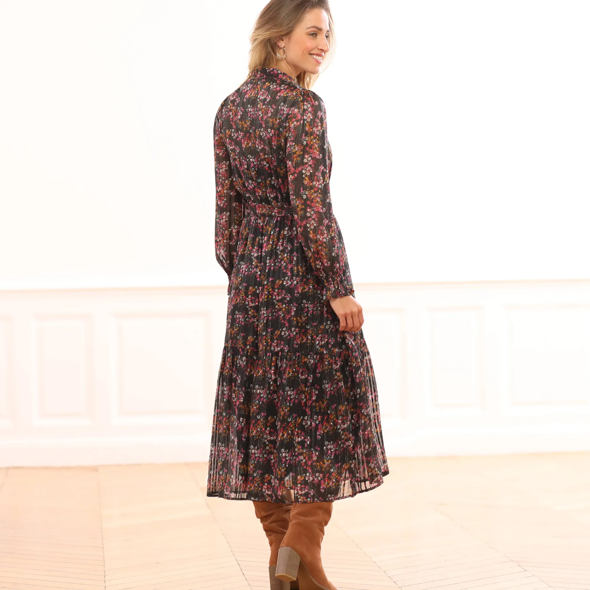 Feestoutfits Dames|Jurk<Blancheporte Lange hemdjurk in jacquardvoile met bloemenprint zwart / violine