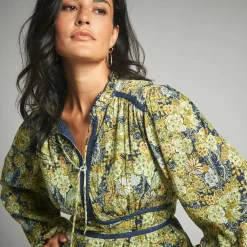 Jurk<Lora Zellini Lange jurk met bloemenprint en afwerkingen in macramé marine / groen