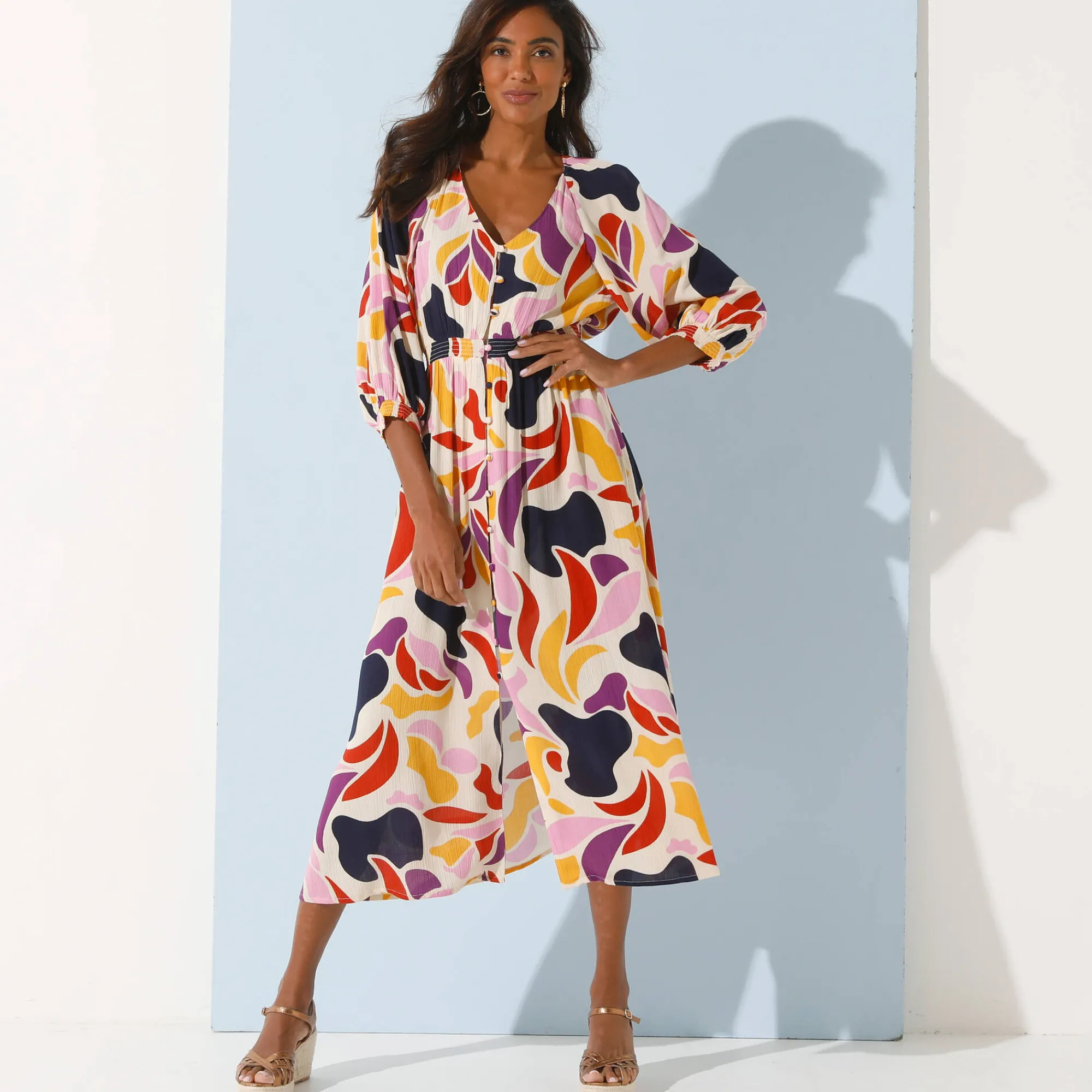 Jurk<Blancheporte Lange jurk met knopen, crepon, maxiprint marine / saffraangeel