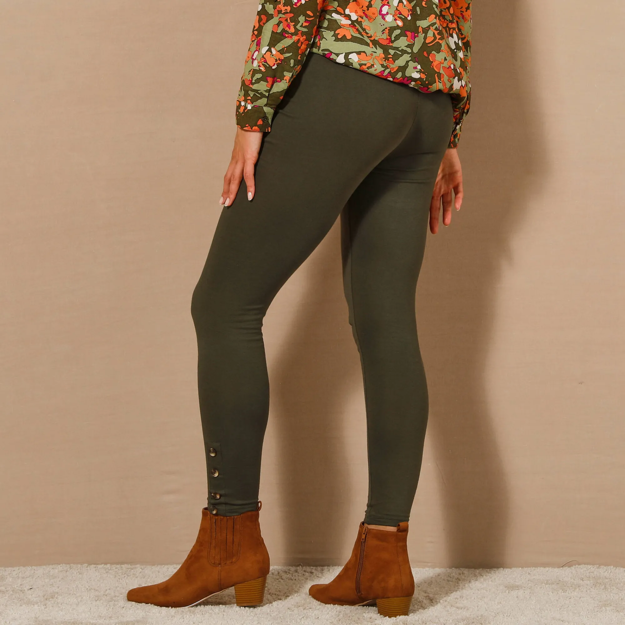 Legging<Blancheporte Legging met fantasieknopen kaki