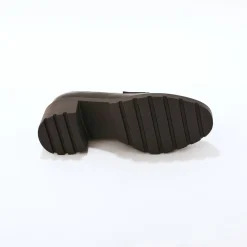 Derby's En Mocassins|Schoenen<Blancheporte Leren mocassins met hak, gekartelde zool zwart
