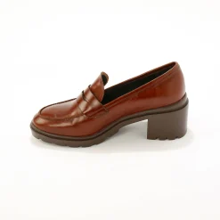 Feestelijke Schoenen|Derby's En Mocassins<Blancheporte Leren mocassins met hak, gekartelde zool bruin