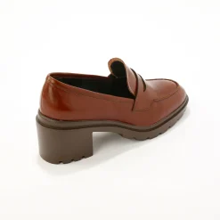 Feestelijke Schoenen|Derby's En Mocassins<Blancheporte Leren mocassins met hak, gekartelde zool bruin