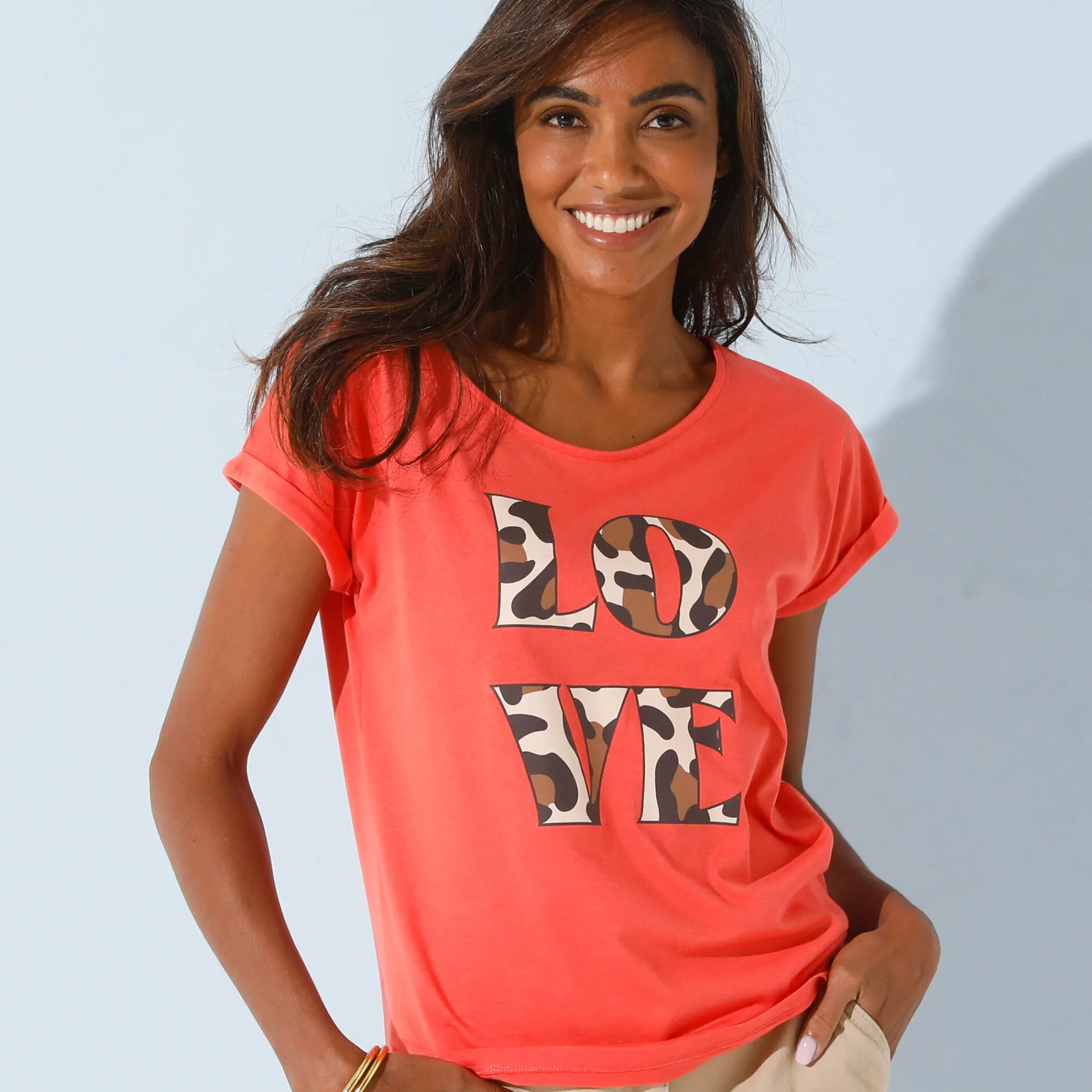 T-Shirt En Topje<Blancheporte Loose T-shirt met "LOVE" print koraal
