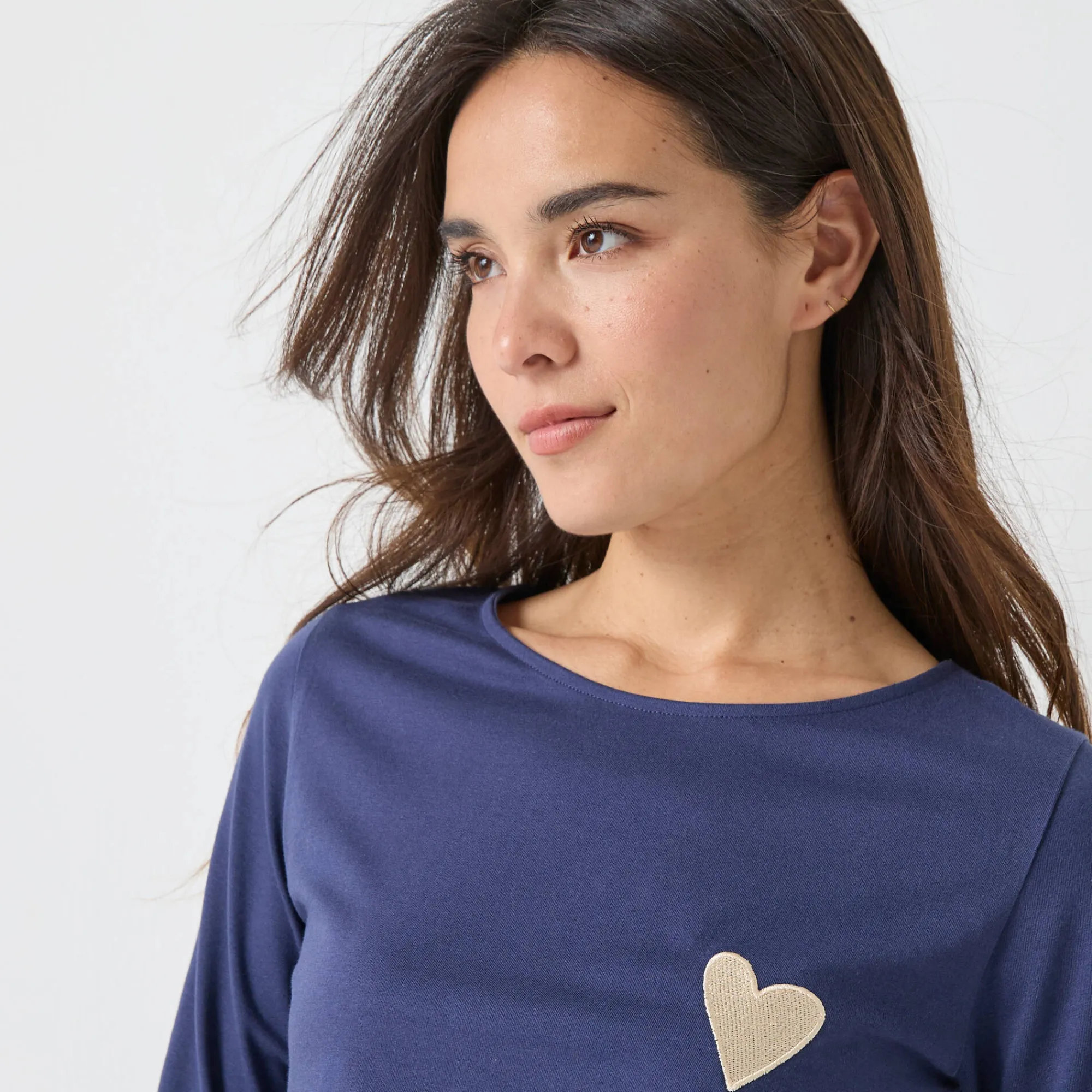 T-Shirt En Topje<Blancheporte shirt met lange mouwen, geborduurd hartje in effen of luipaard marine