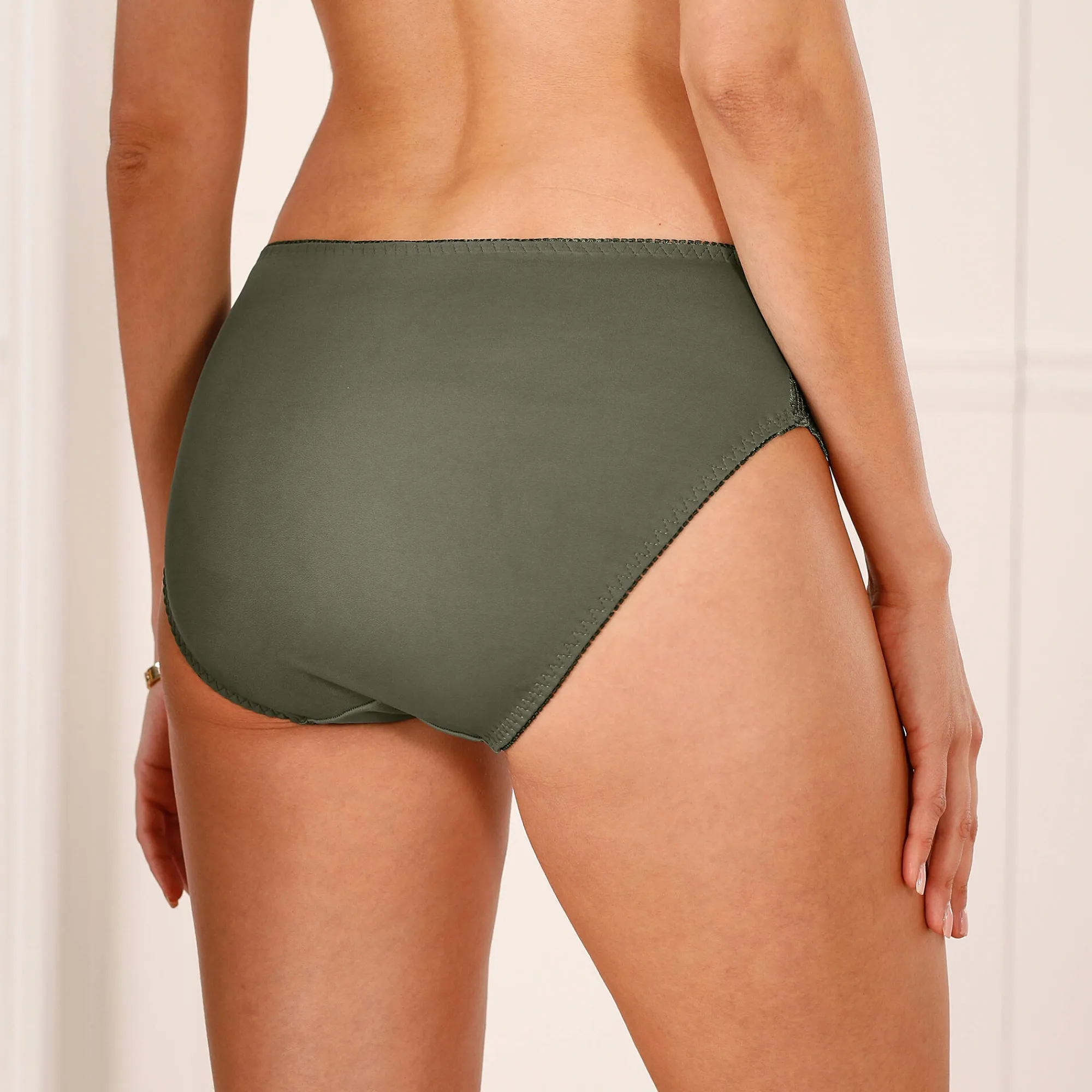 Slip En Shorty<Confidence Lingerie Microvezel slipje met guipurekant Rima - set van 2 kaki