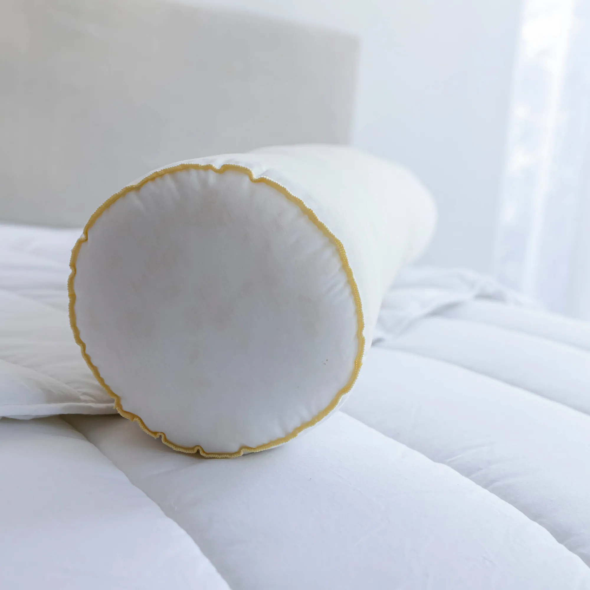 Peluwkussen<Blancheporte Milieuvriendelijk peluwkussen met natuurlijke antimicrobenbehandeling, medium wit