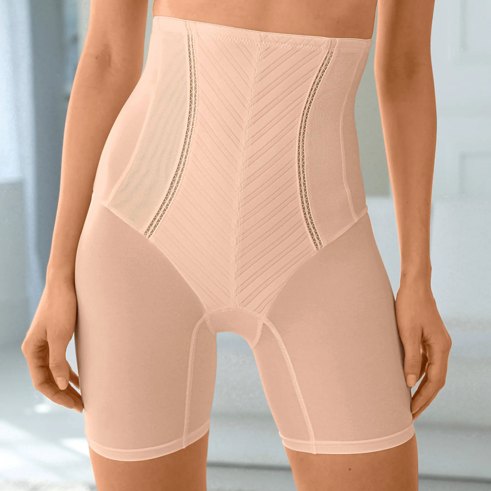 Body En Panty<Blancheporte Modellerend pantybroekje - intense steun huidkleur