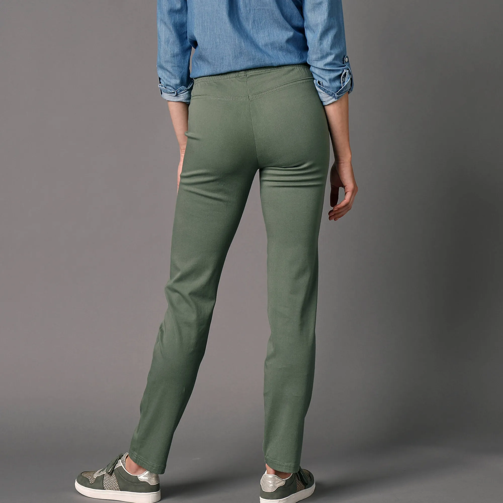 Broek<Blancheporte Modellerende broek met 'platte buik' effect en elastische taille mosgroen