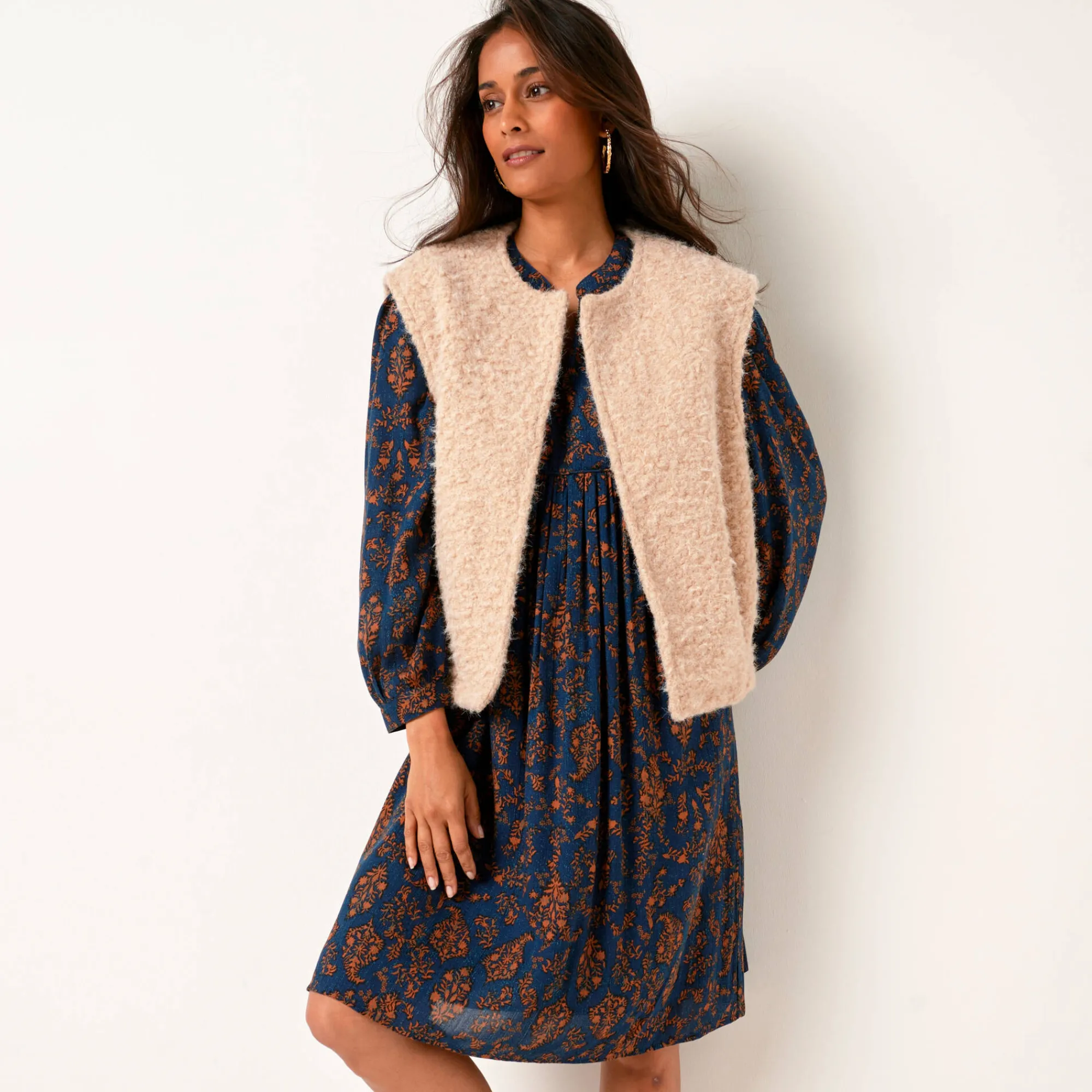 Jas En Mantel<Blancheporte Mouwloos jasje, lusjestricot beige