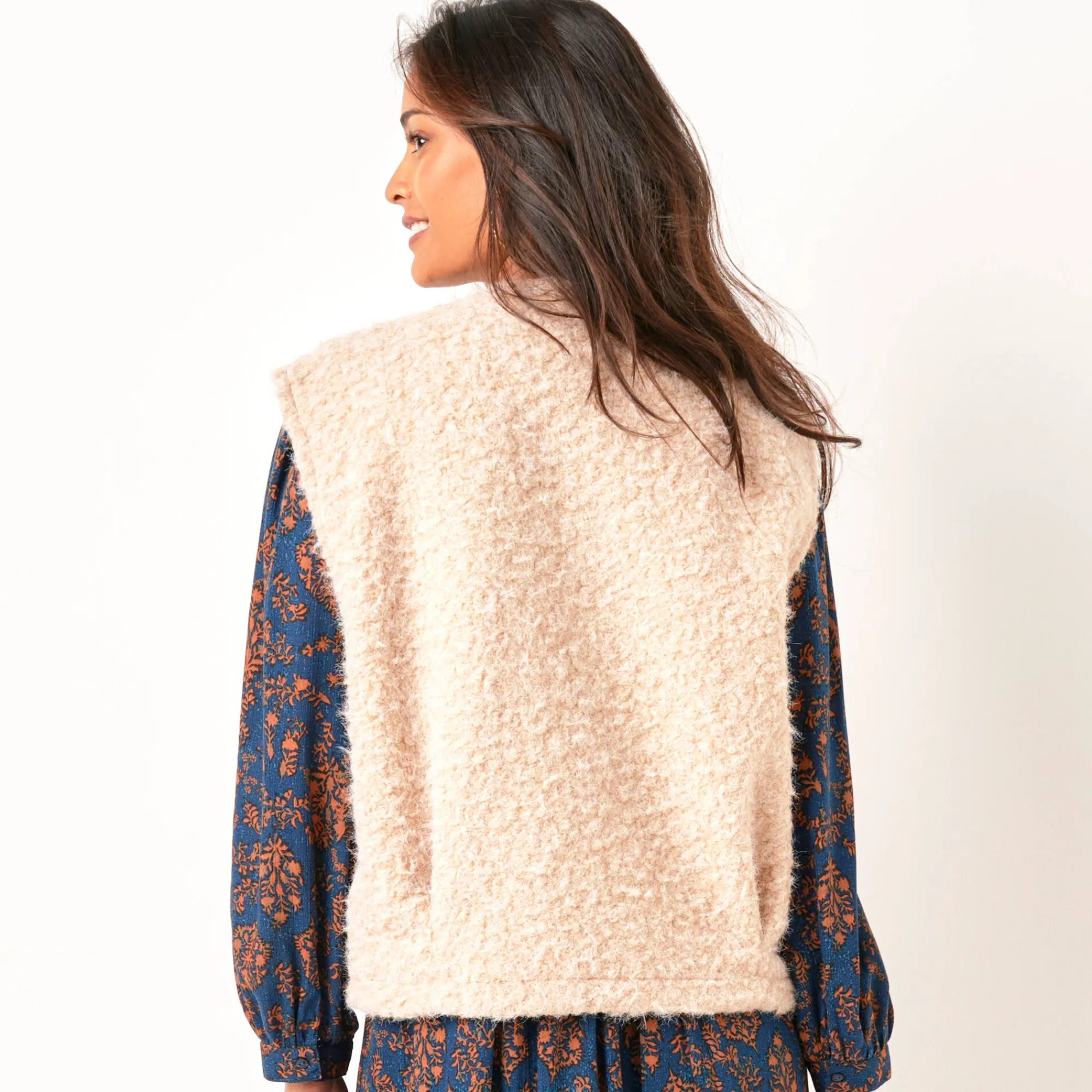 Jas En Mantel<Blancheporte Mouwloos jasje, lusjestricot beige