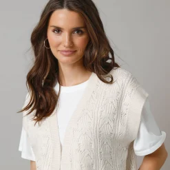 Trui En Vest<Lora Zellini Mouwloos vest, fantasietricot ecru