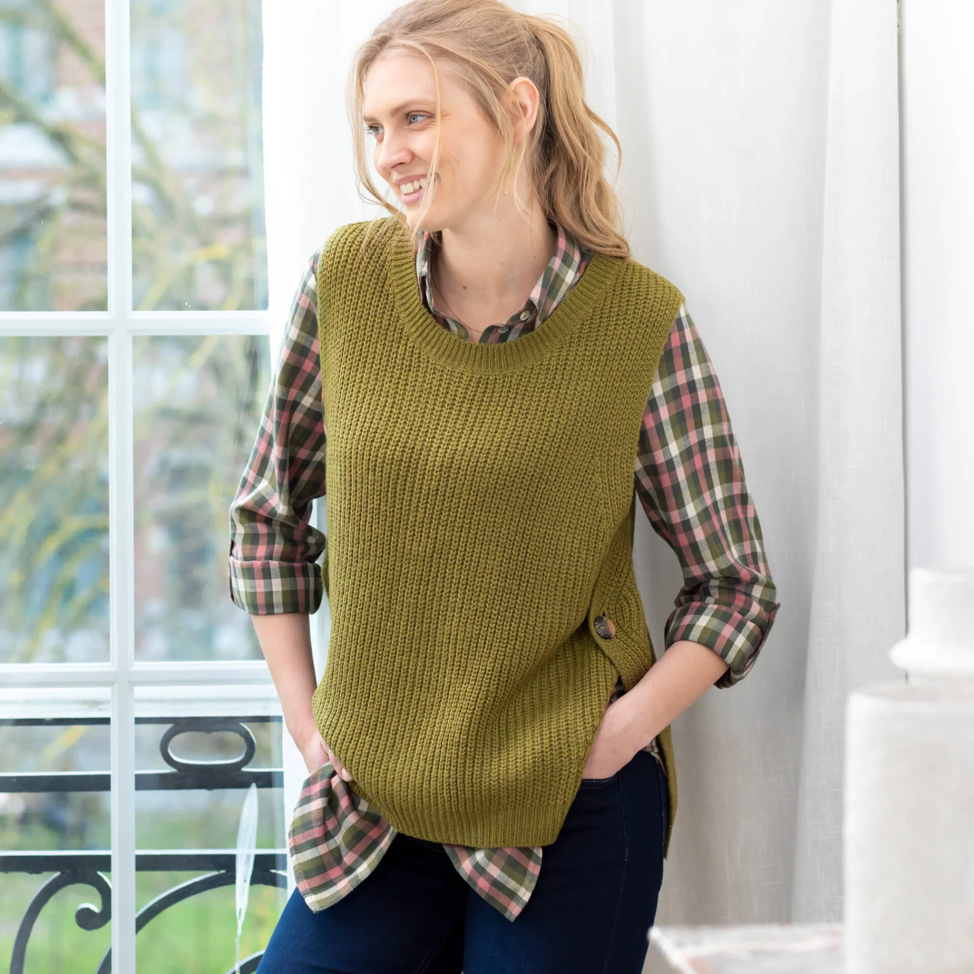 Trui En Vest<Blancheporte Mouwloze trui in tricot olijfgroen