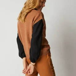 Trui En Vest<Blancheporte Mouwloze trui met kabelmotieven en afhangende schouders karamel