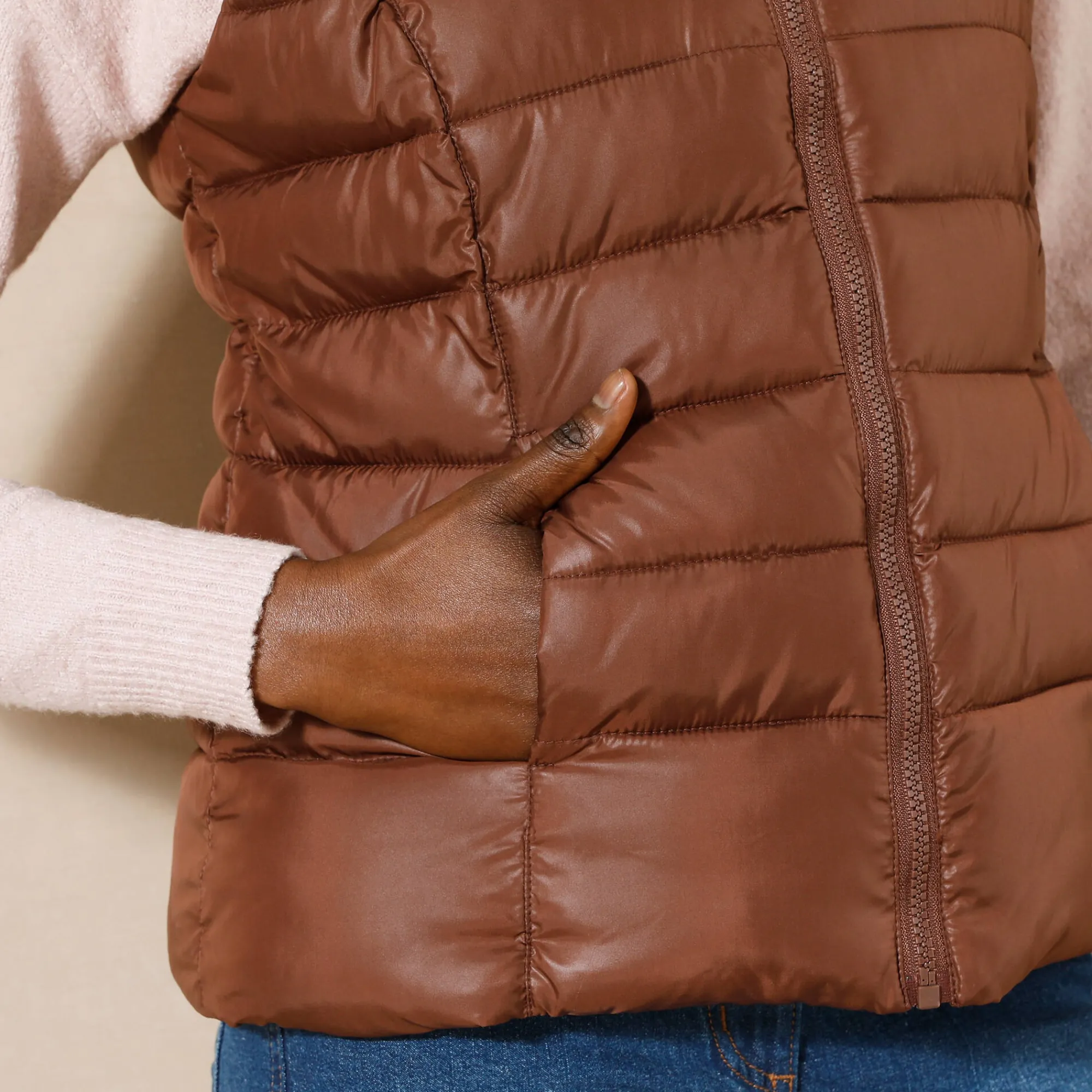 Parka En Donsjas<Blancheporte Mouwloze, waterafstotende gewatteerde jas met opstaande kraag chocolade