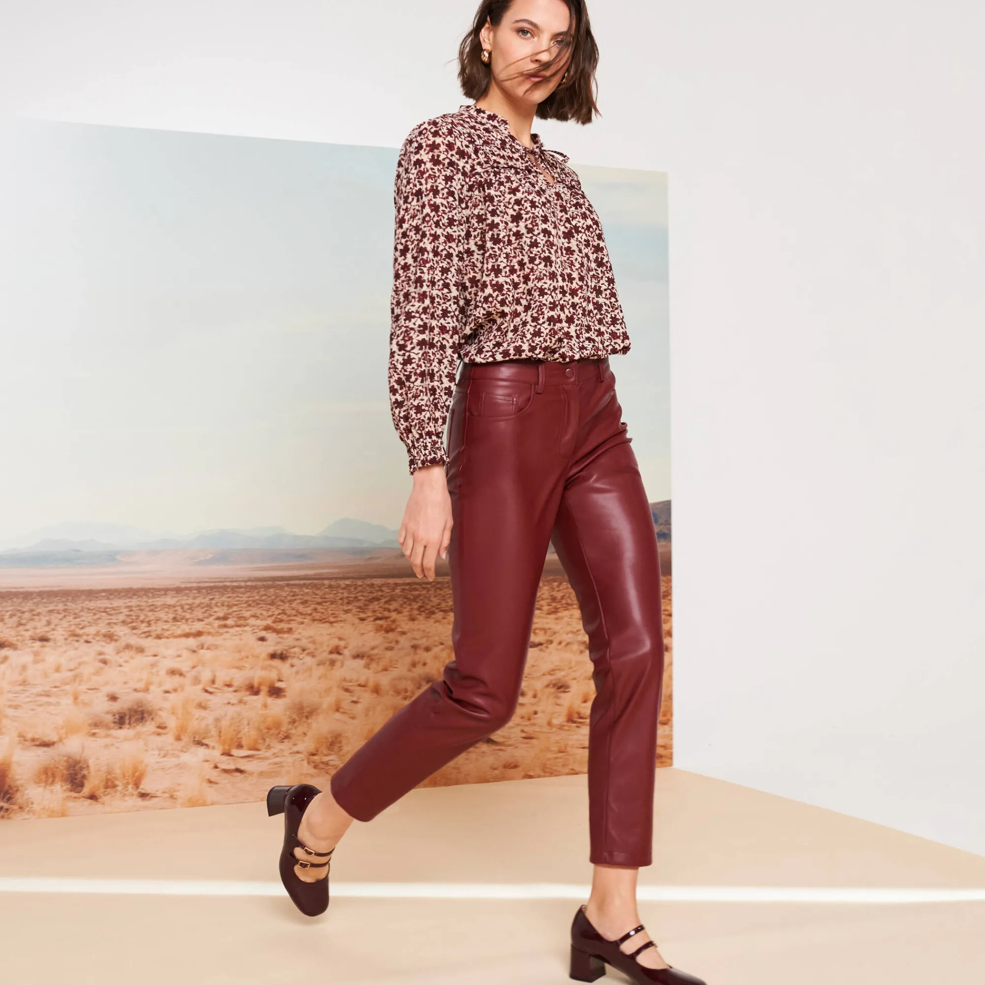 Broek<Lora Zellini Nauwsluitende 7/8-broek, gecoat aspect bordeaux