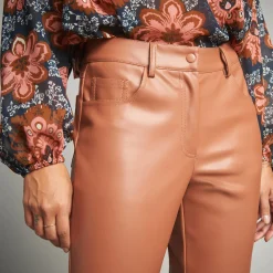 Broek<Lora Zellini Nauwsluitende 7/8-broek, gecoat aspect karamel