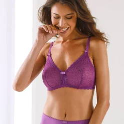 Beha<Confidence Lingerie Omhullende beha in kant Isili - zonder beugels paars