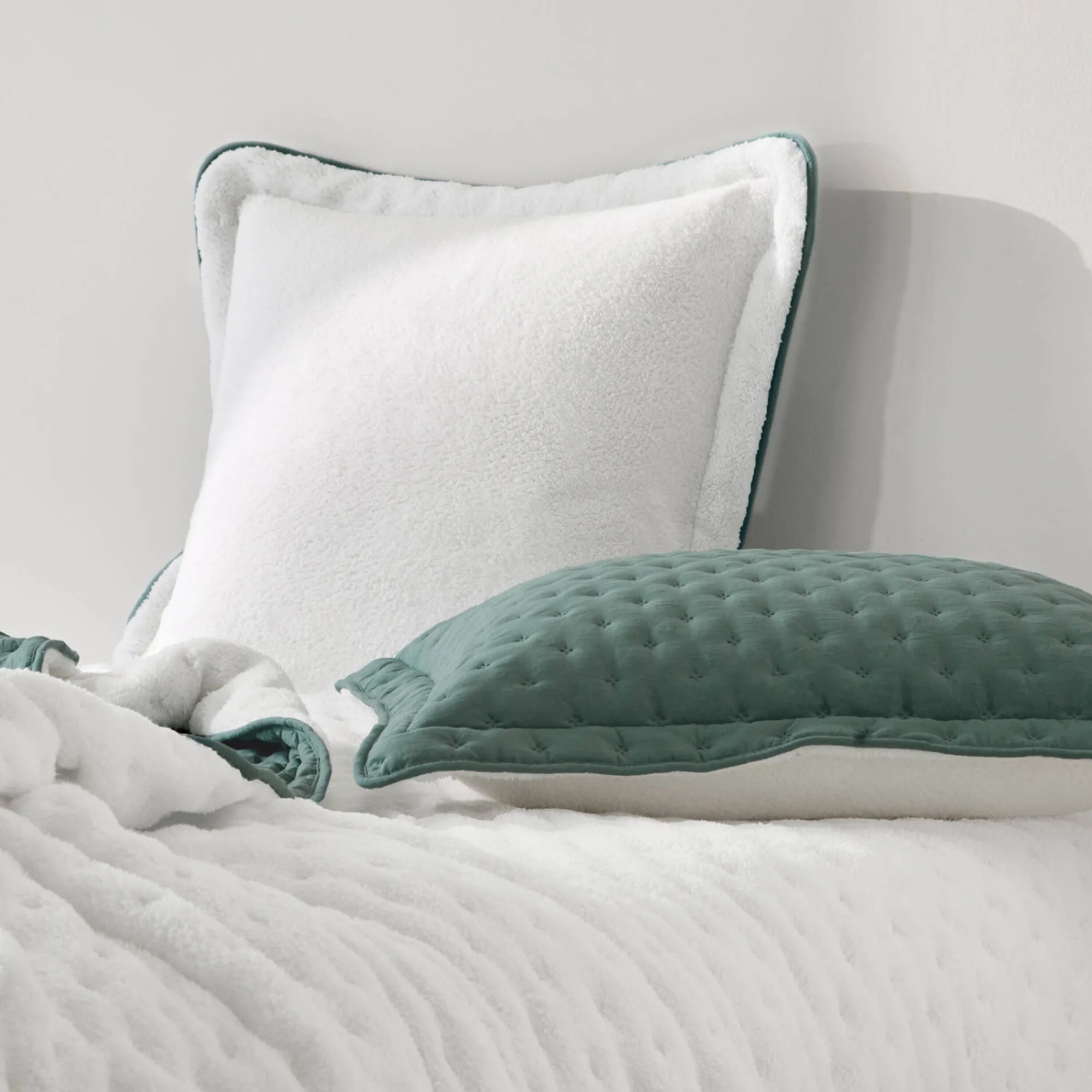 Deken En Bedsprei|Deken, Boutis En Bedsprei<Blancheporte Omkeerbaar deken in gematelasseerde microvezel/sherpa eucalyptus
