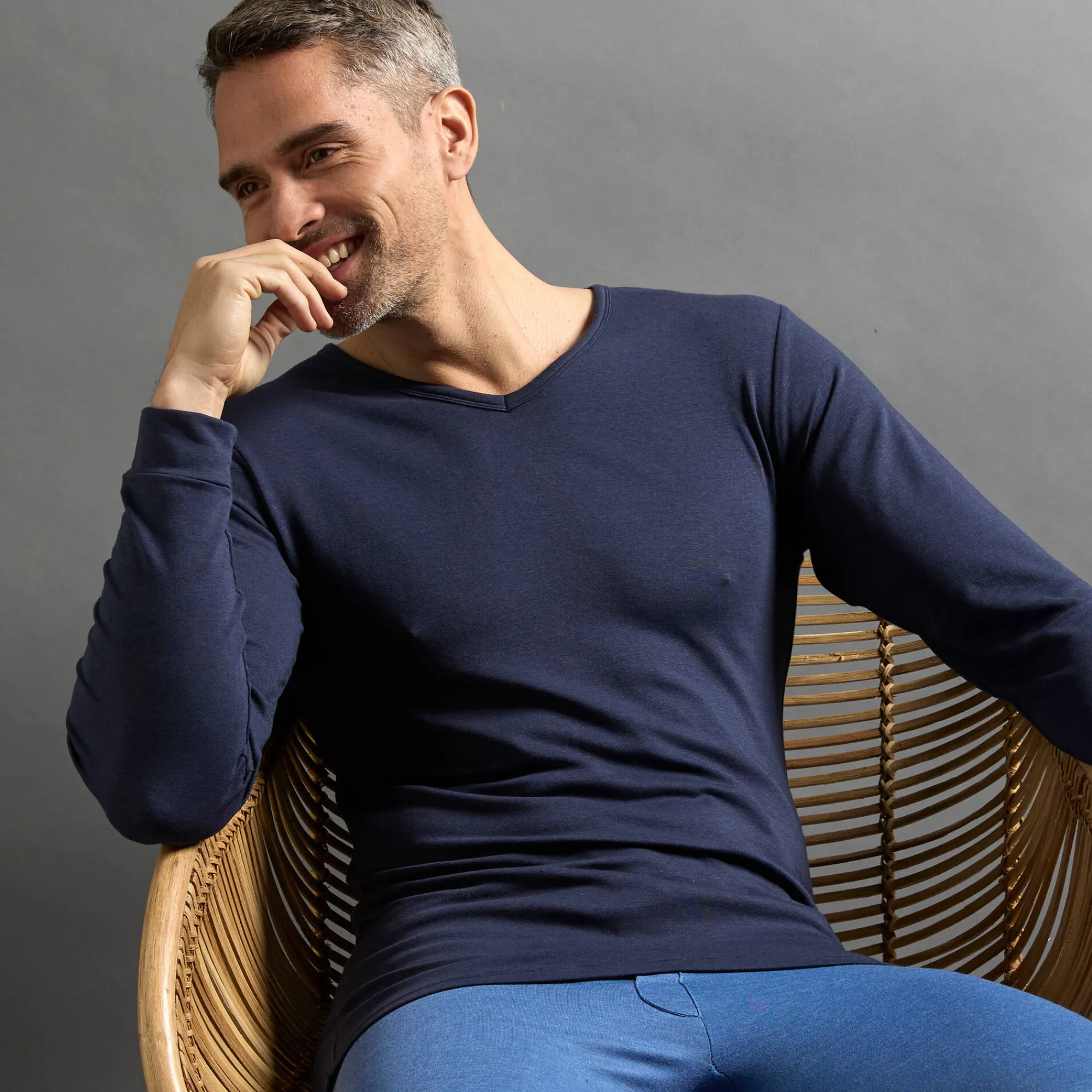 Ondergoed<Thermoperle Ondershirt voor heren, V-hals en lange mouwen, matige warmte - set van 2 marine