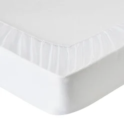 Matrasbeschermer<Blancheporte Ondoorlatende matrasbeschermer in molton met Bi-ome® behandeling wit