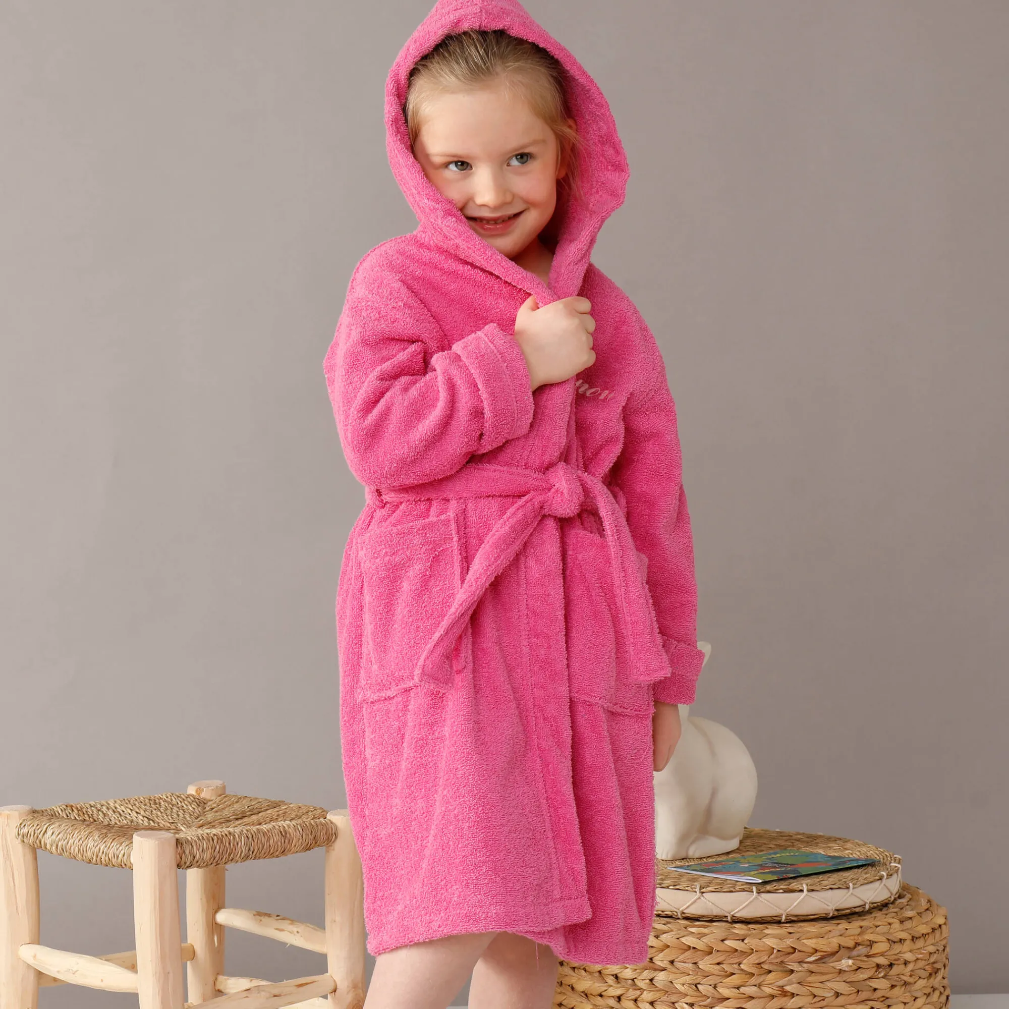 Badjas|Handdoek En Badlaken Kids<Colombine des petits Personaliseerbare badjas met kap in badstof, kinderen fuchsia