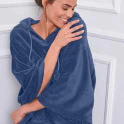 Peignoir En Kamerjas<Blancheporte Poncho in fleece met pluchetouch en kap blauw