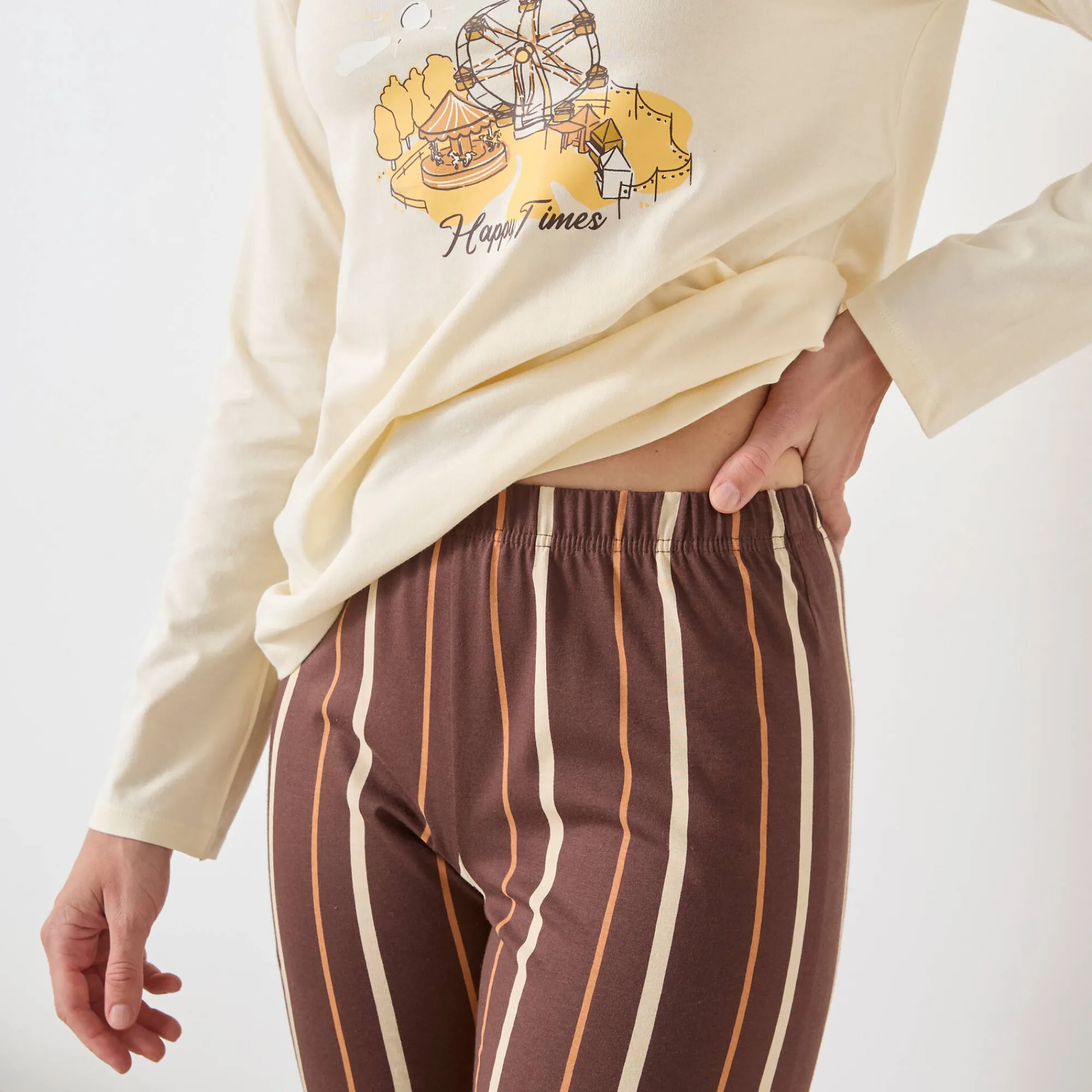 Pyjama<Blancheporte Pyjama in katoen met lange mouwen en 'kermis' print vanille / chocolade