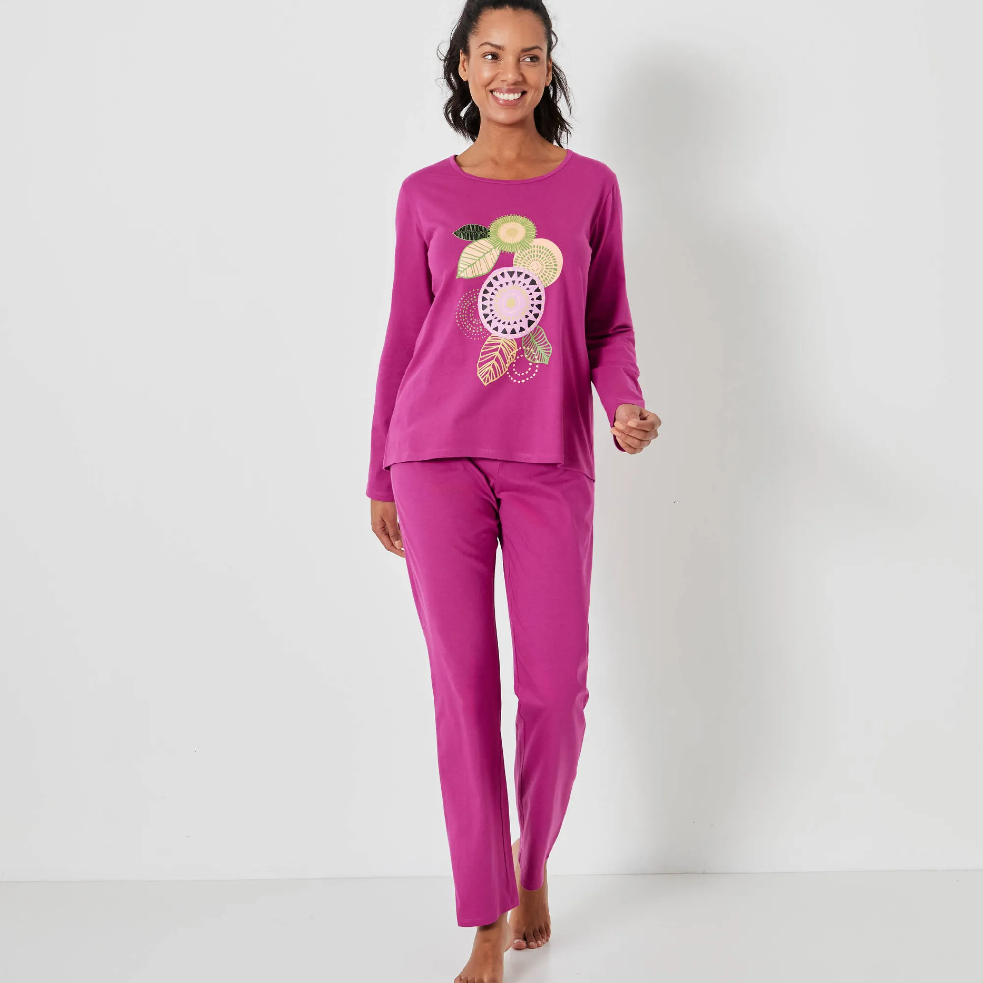 Pyjama<Blancheporte Pyjama met lange mouwen en rozettenmotief violine