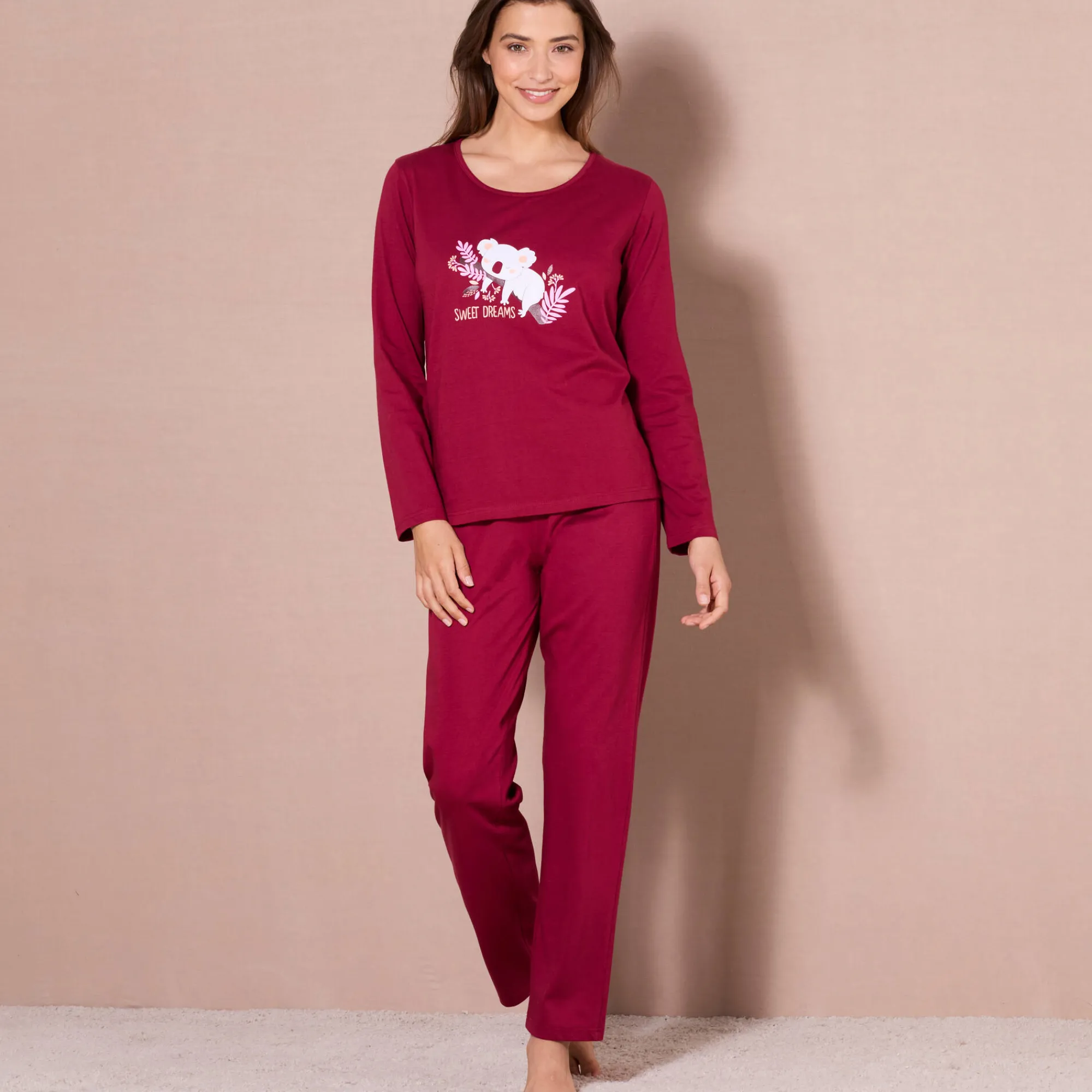 Pyjama<Blancheporte Pyjama met lange mouwen en "koala" motief kersenrood
