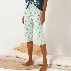 Pyjama<Blancheporte 3/4-pyjamabroek met bloemblaadjesprint linde / ecru