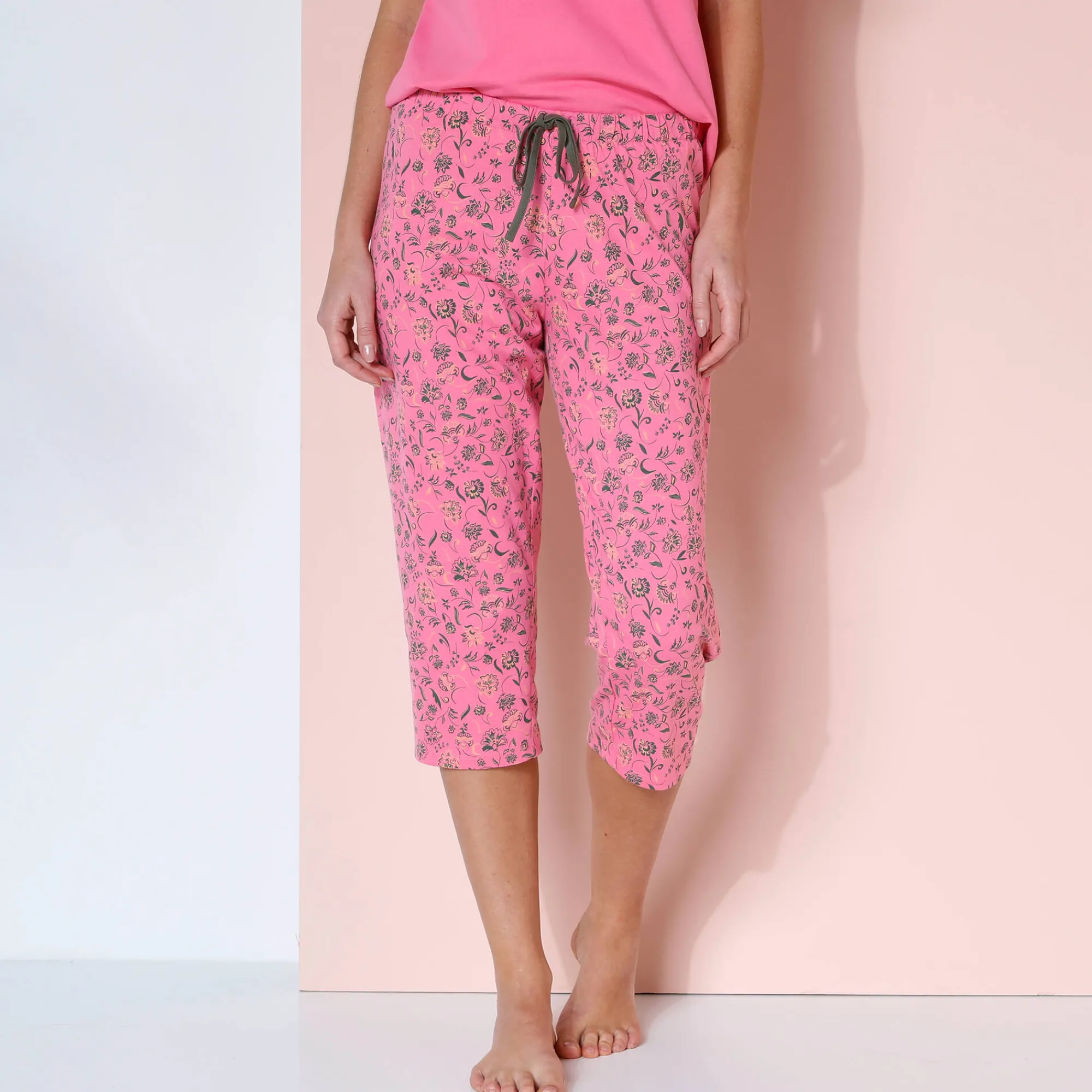Pyjama<Blancheporte 3/4-pyjamabroek met bloemenprint "Bohème" Indisch roze / kaki
