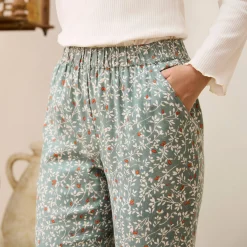 Pyjama<Blancheporte Pyjamabroek met bloemenprint groen / zachtroze