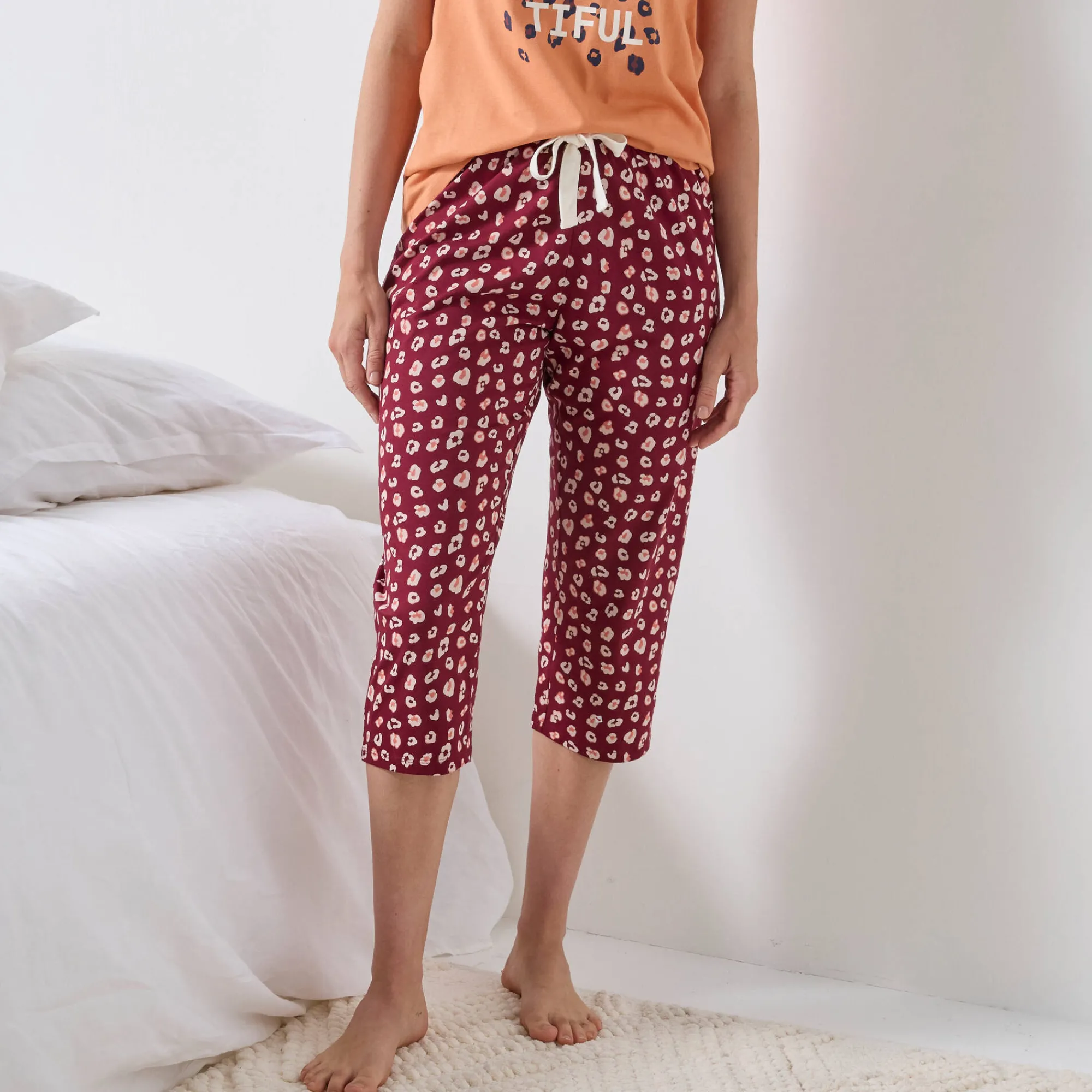 Pyjama<Blancheporte 3/4-pyjamabroek met print "Beautiful" bordeaux / ecru