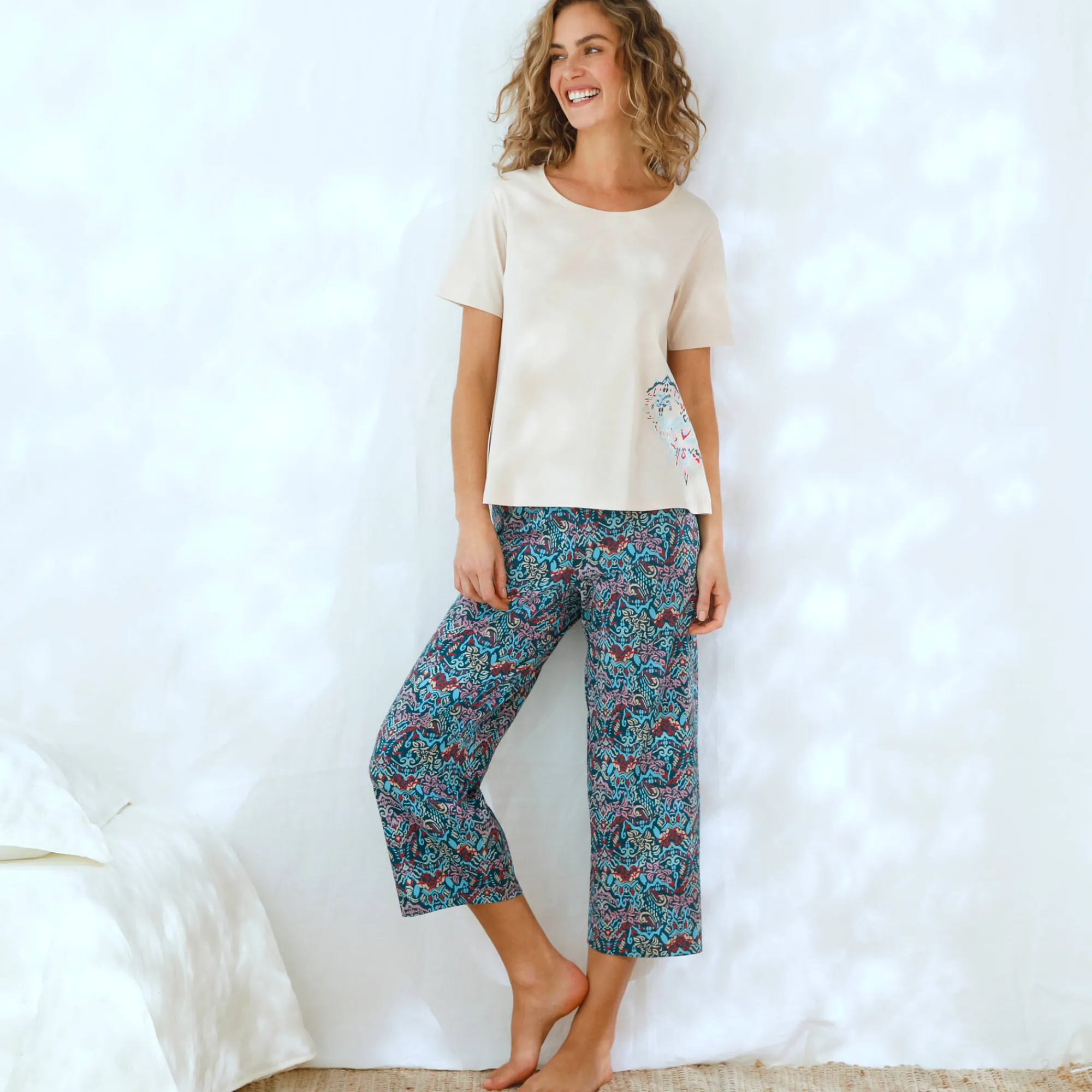 Pyjama<Blancheporte Pyjama-T-shirt met Ikat-print zandkleur
