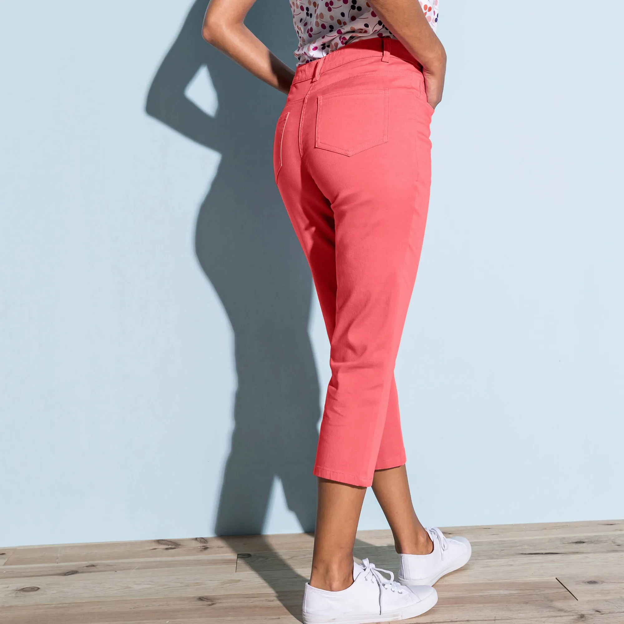Broek<Blancheporte Rekbare 3/4-broek in rekbaar katoen met 'platte buik'-effect koraal