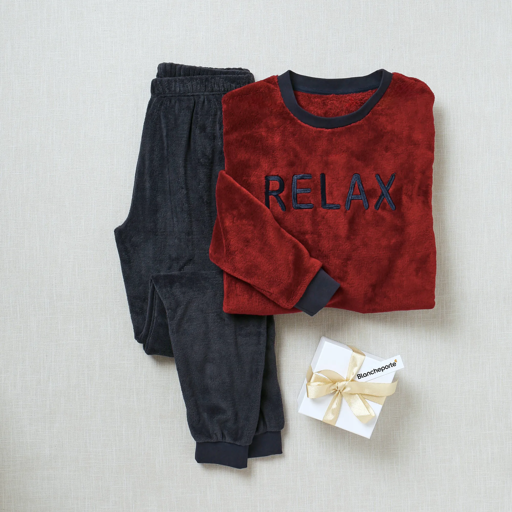 Pyjama En Kamerjas<Blancheporte Relax pyjama in harig tricot, pluchetouch bordeaux / marine